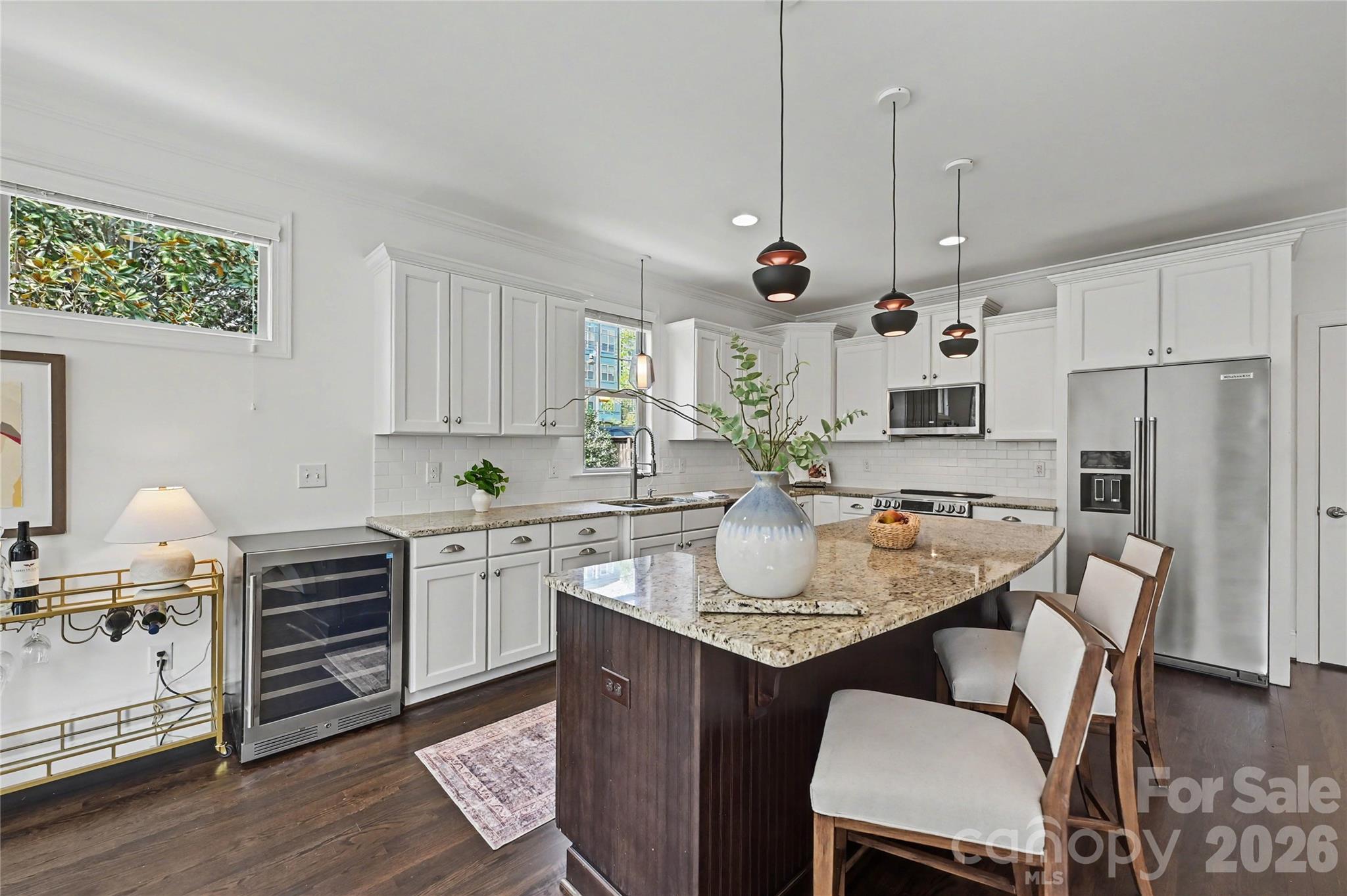 1102 Yale Place