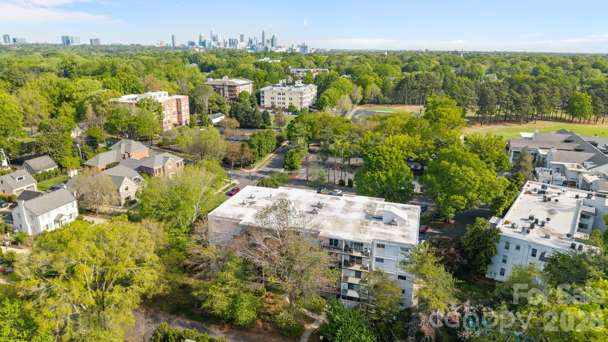 2503 Roswell Avenue Unit: 207