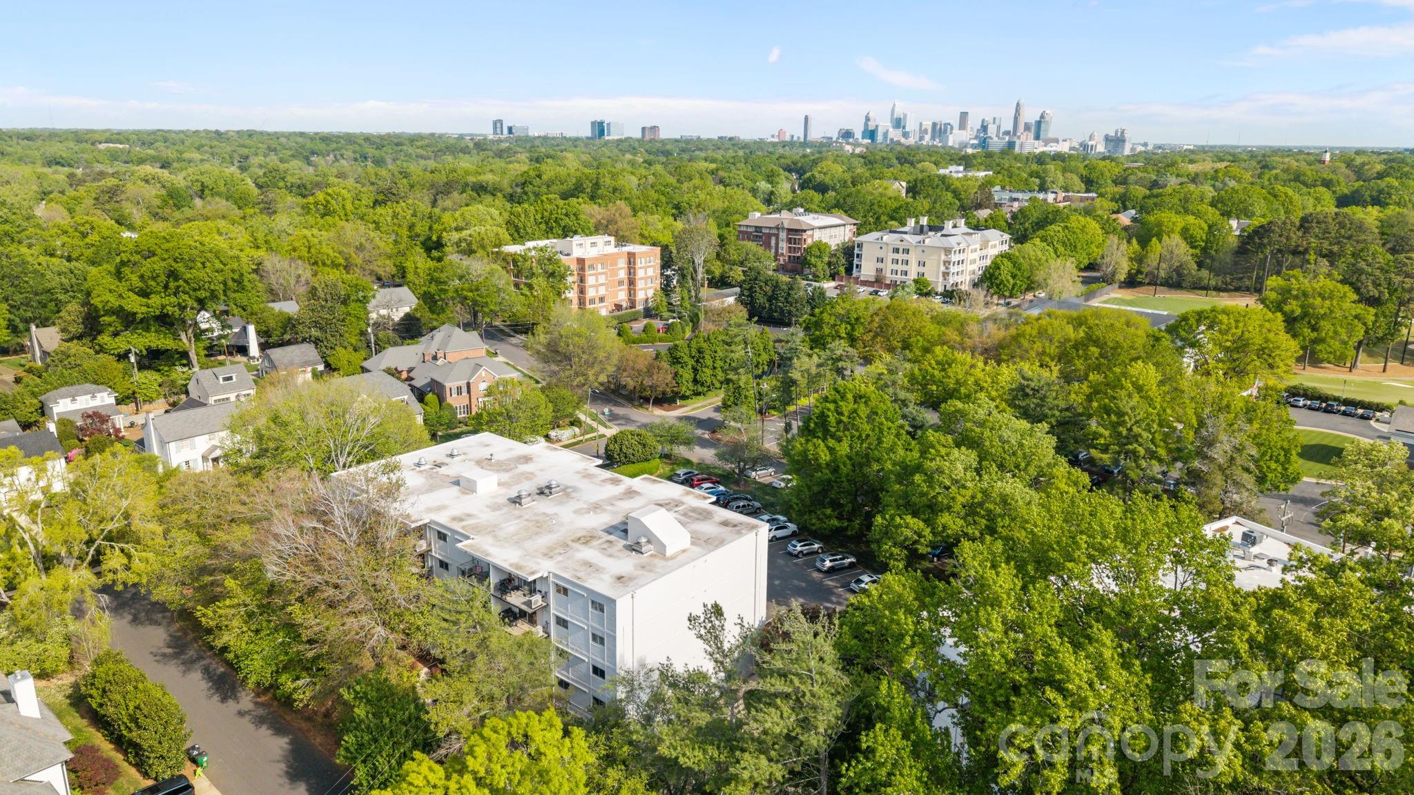2503 Roswell Avenue Unit: 207