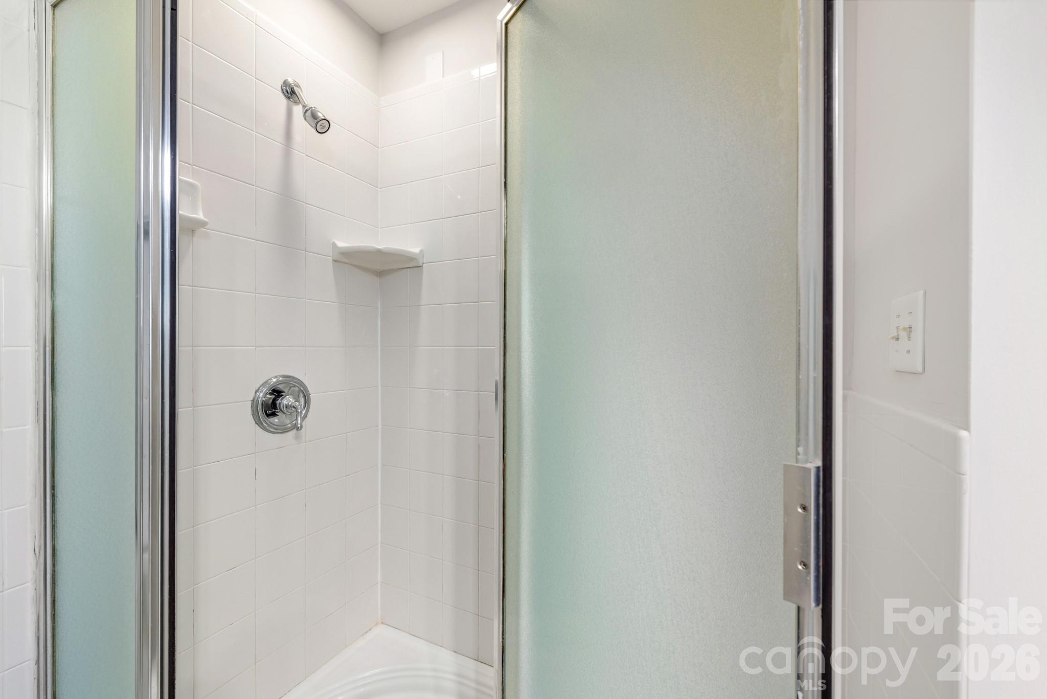 1323 Queens Road Unit: 321