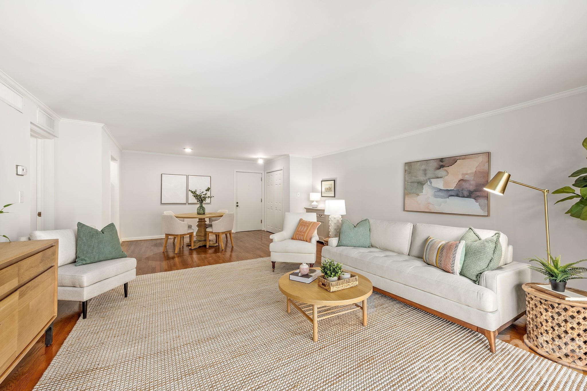 1323 Queens Road Unit: 321