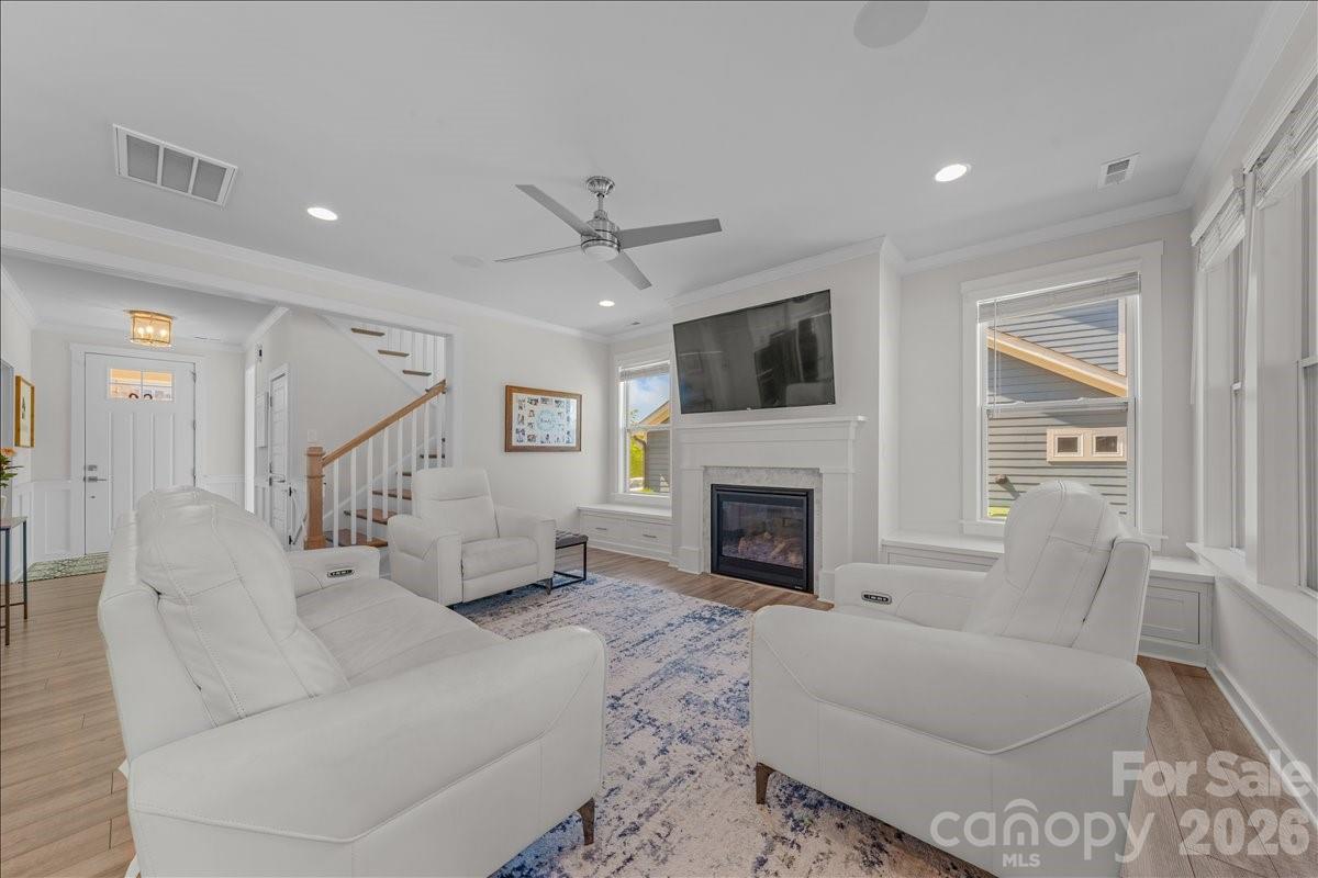 1175 Therns Ferry Drive