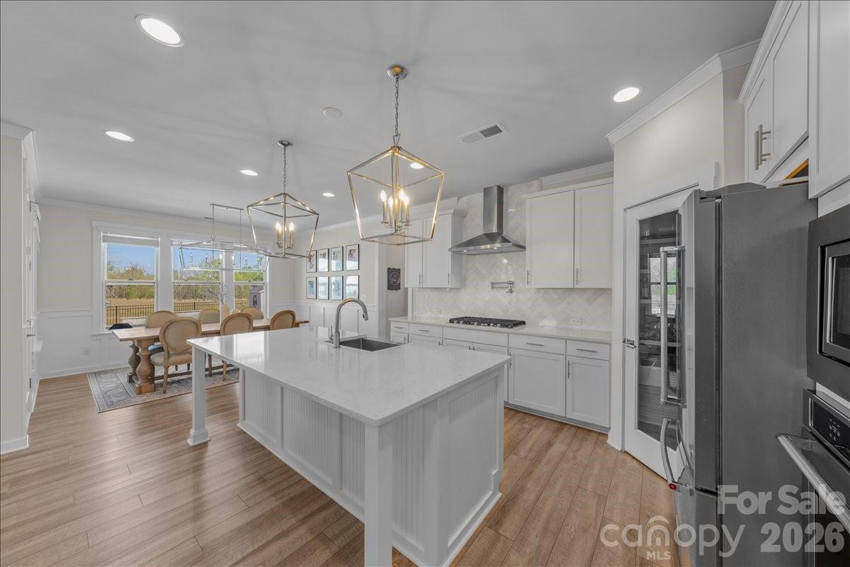 1175 Therns Ferry Drive