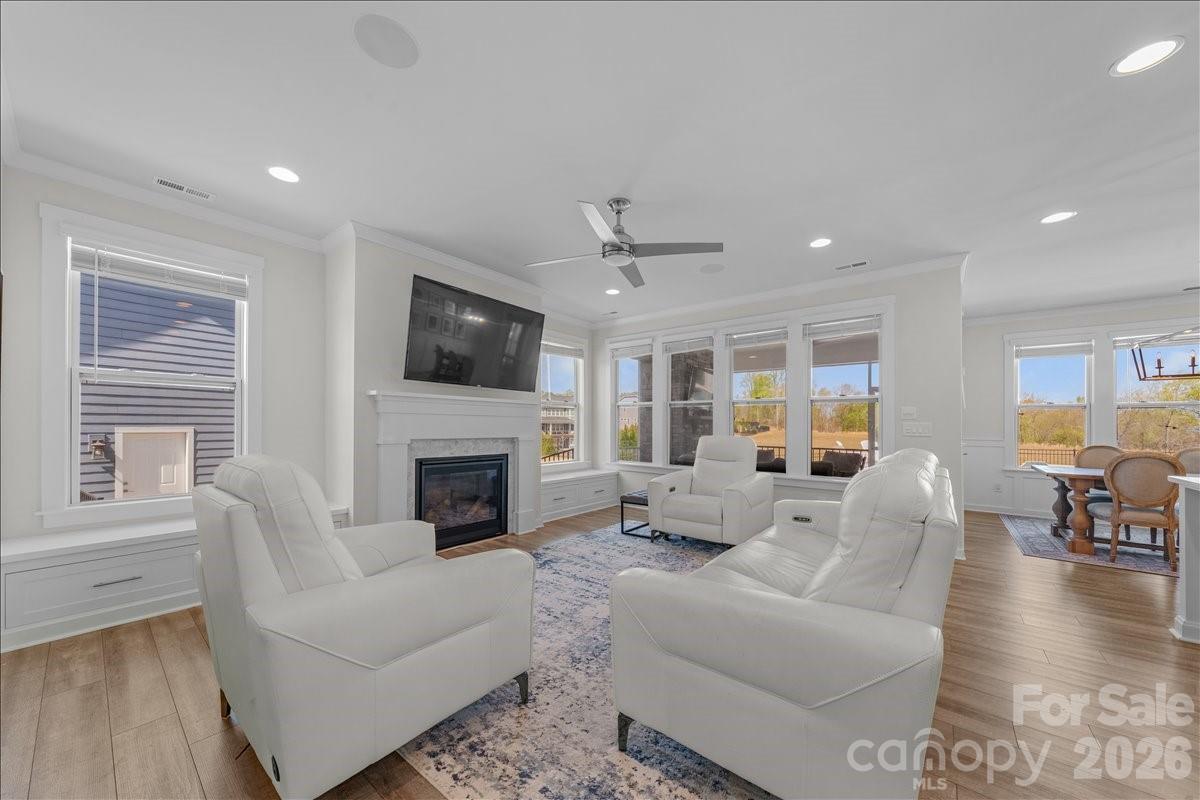 1175 Therns Ferry Drive