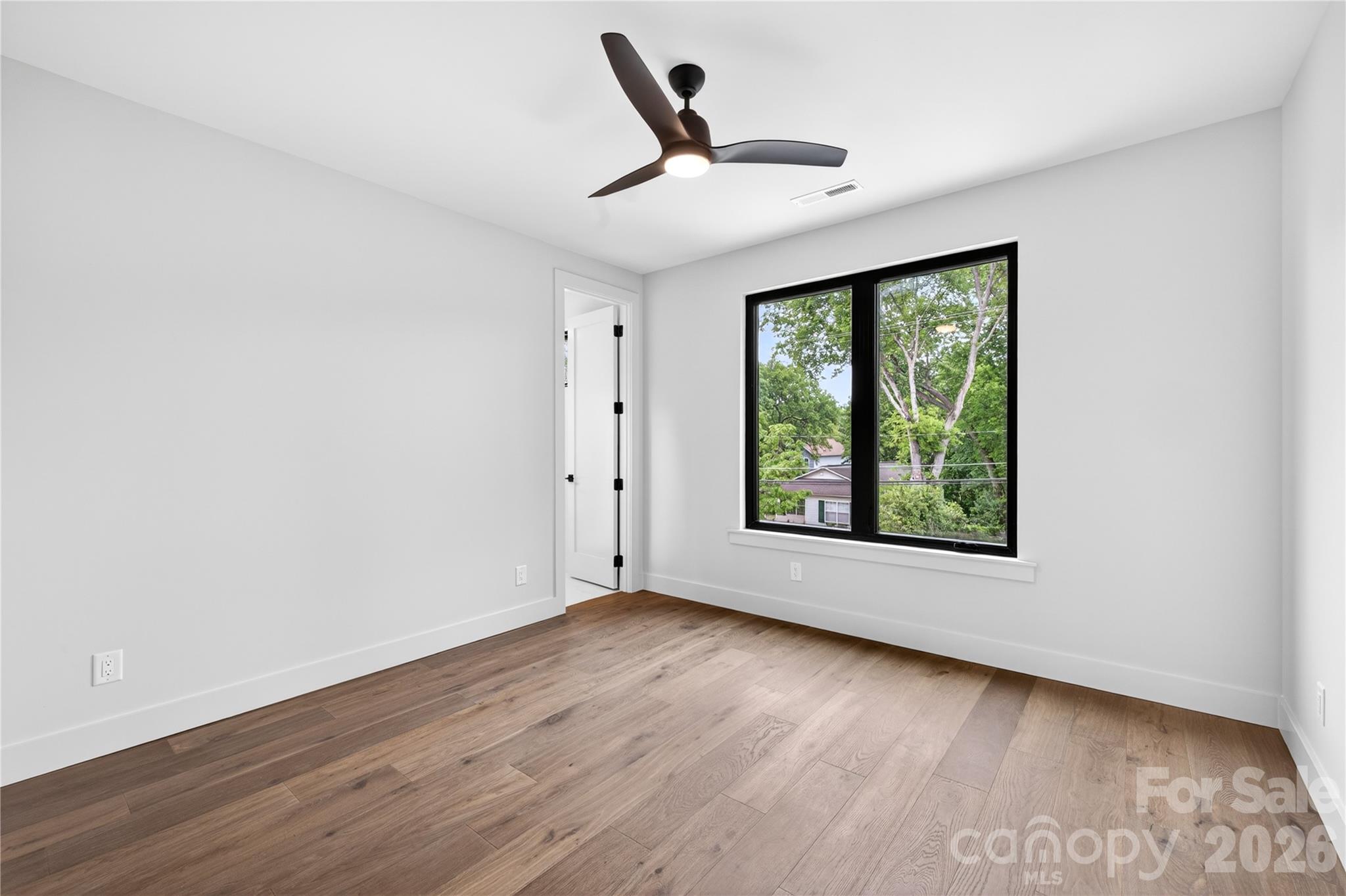 850 Belmont Avenue