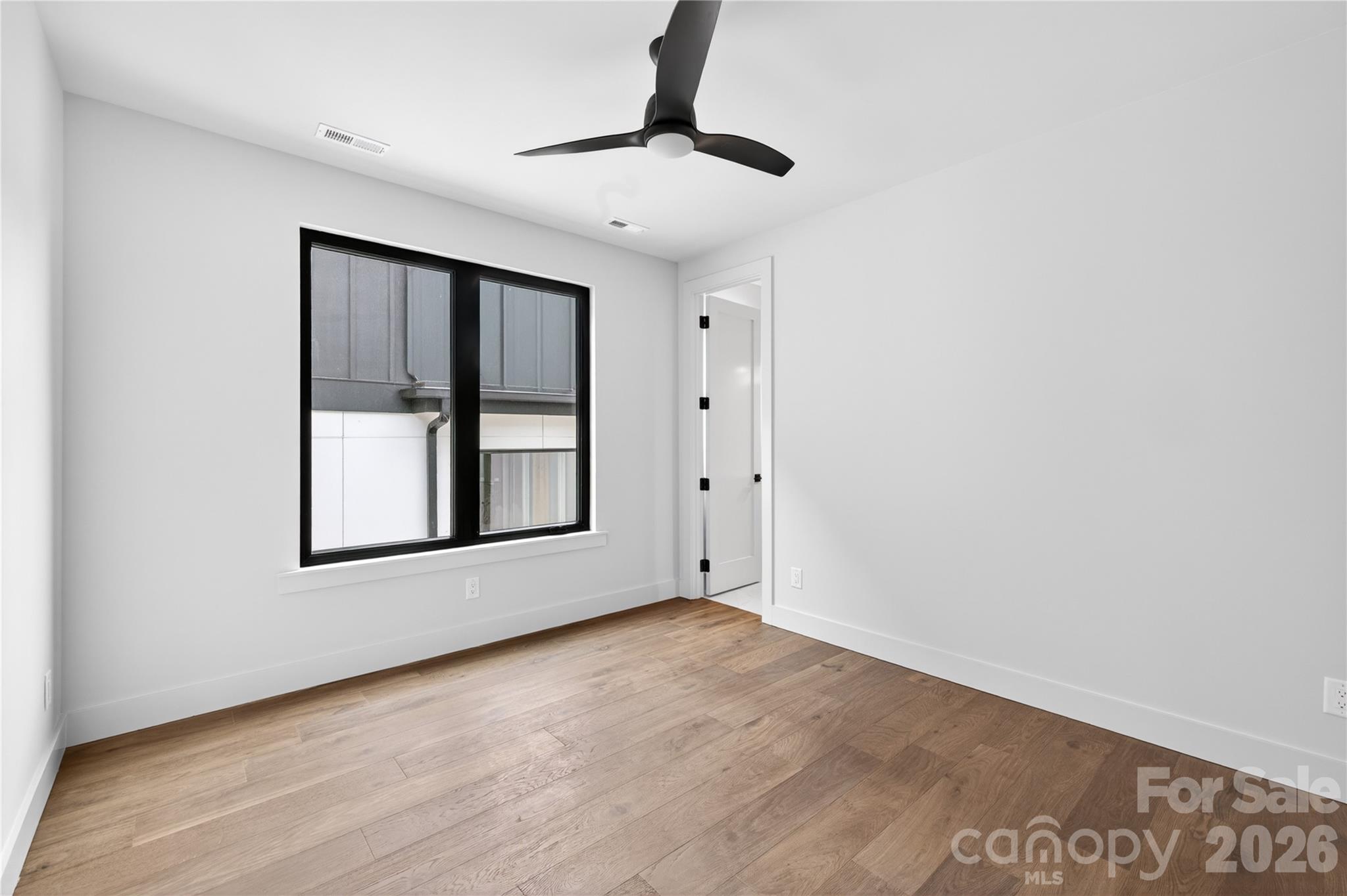 850 Belmont Avenue
