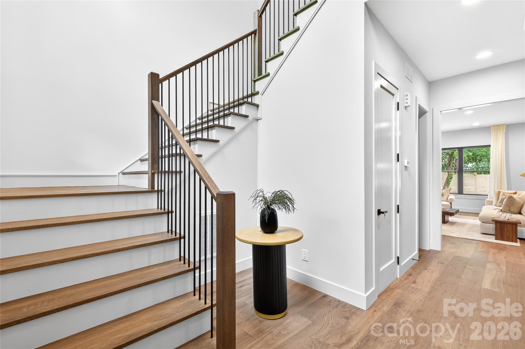 850 Belmont Avenue
