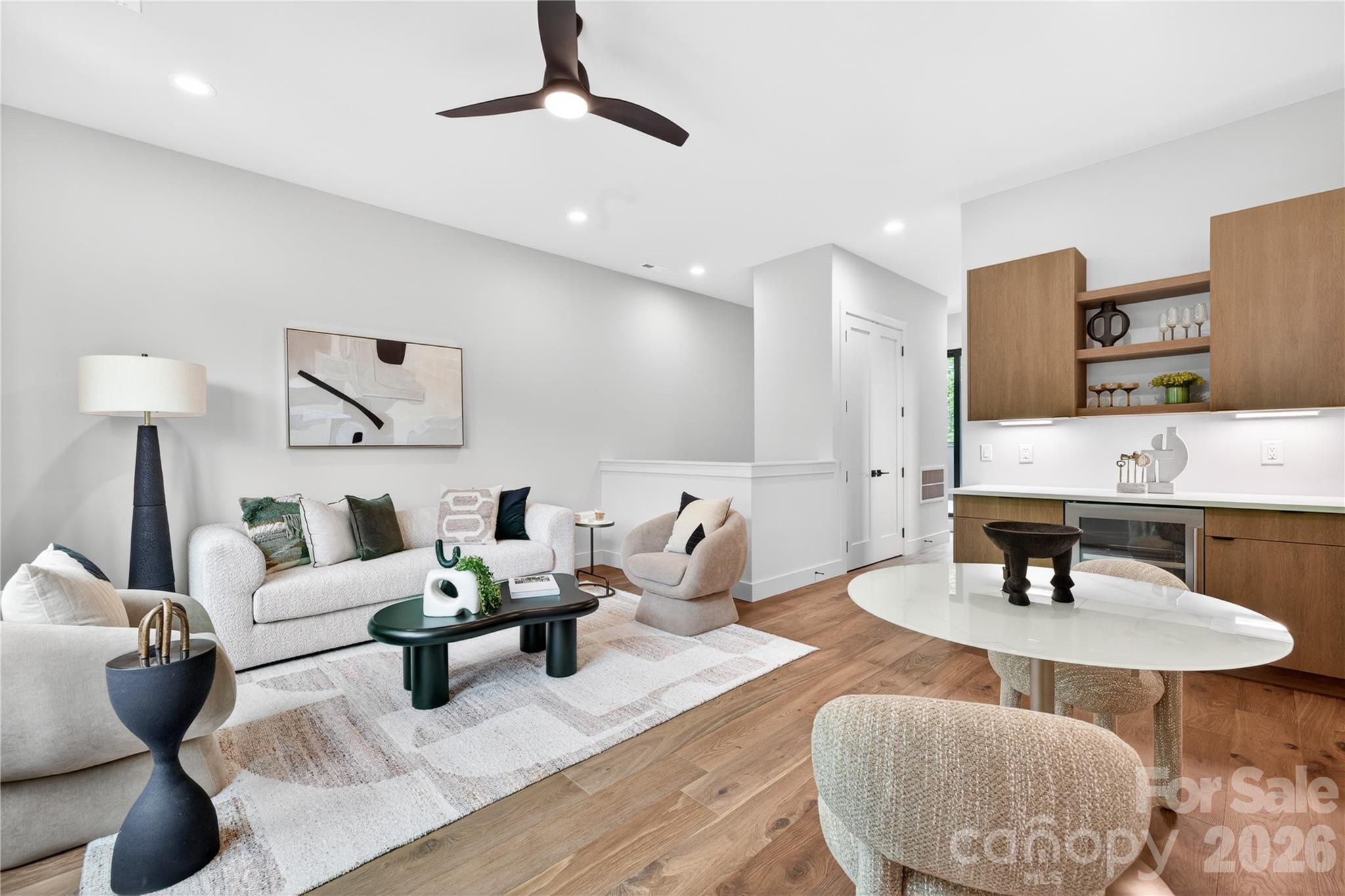 850 Belmont Avenue