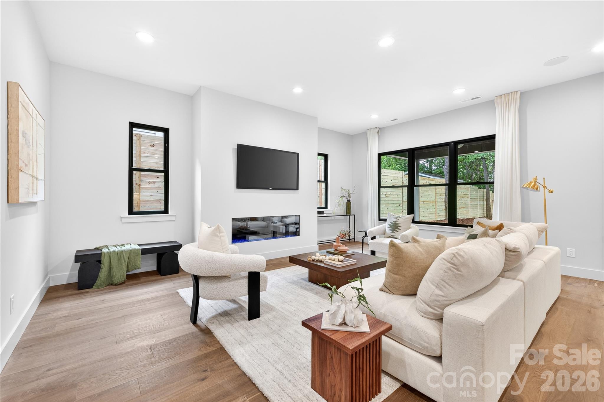 850 Belmont Avenue