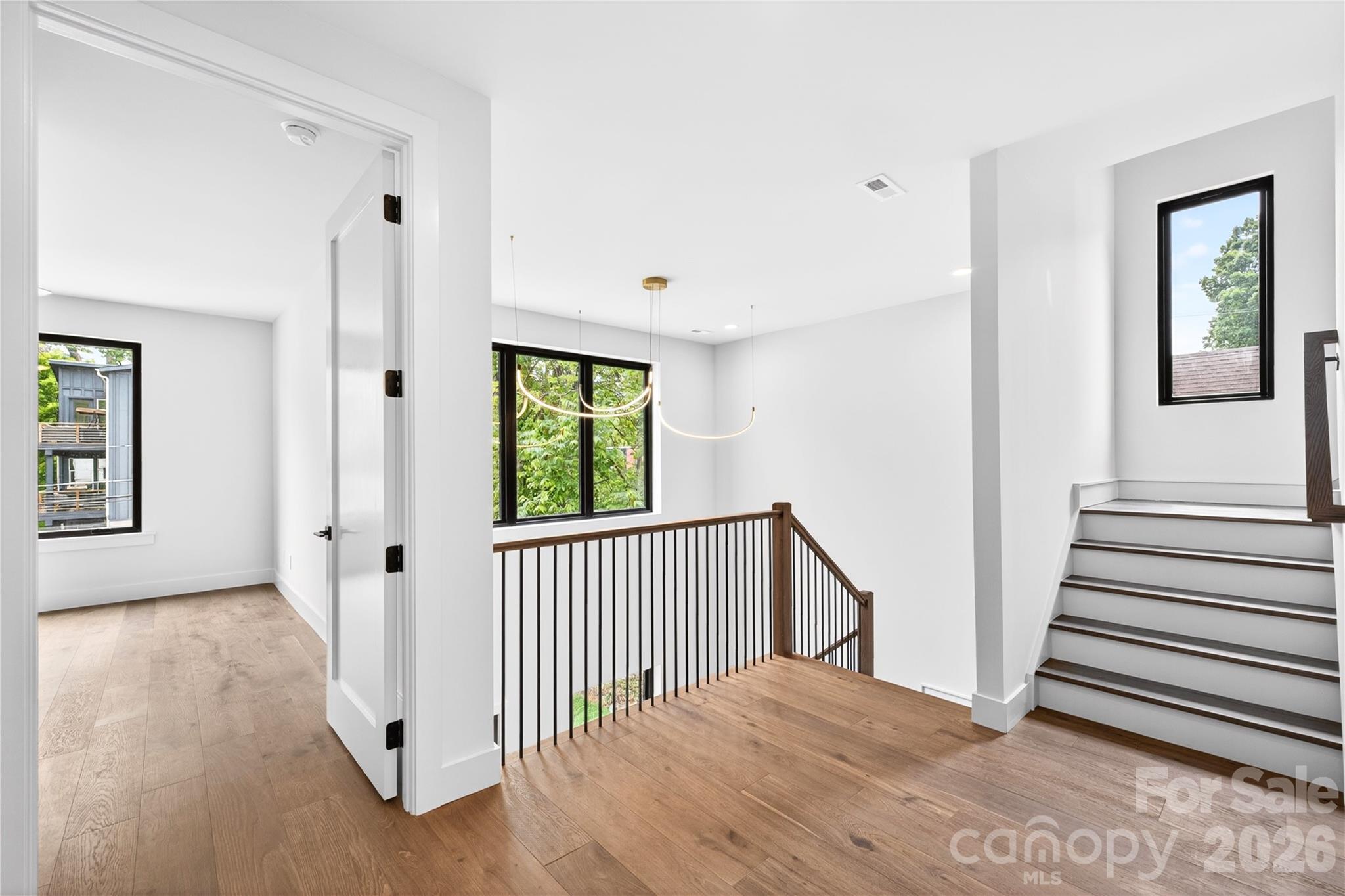 850 Belmont Avenue