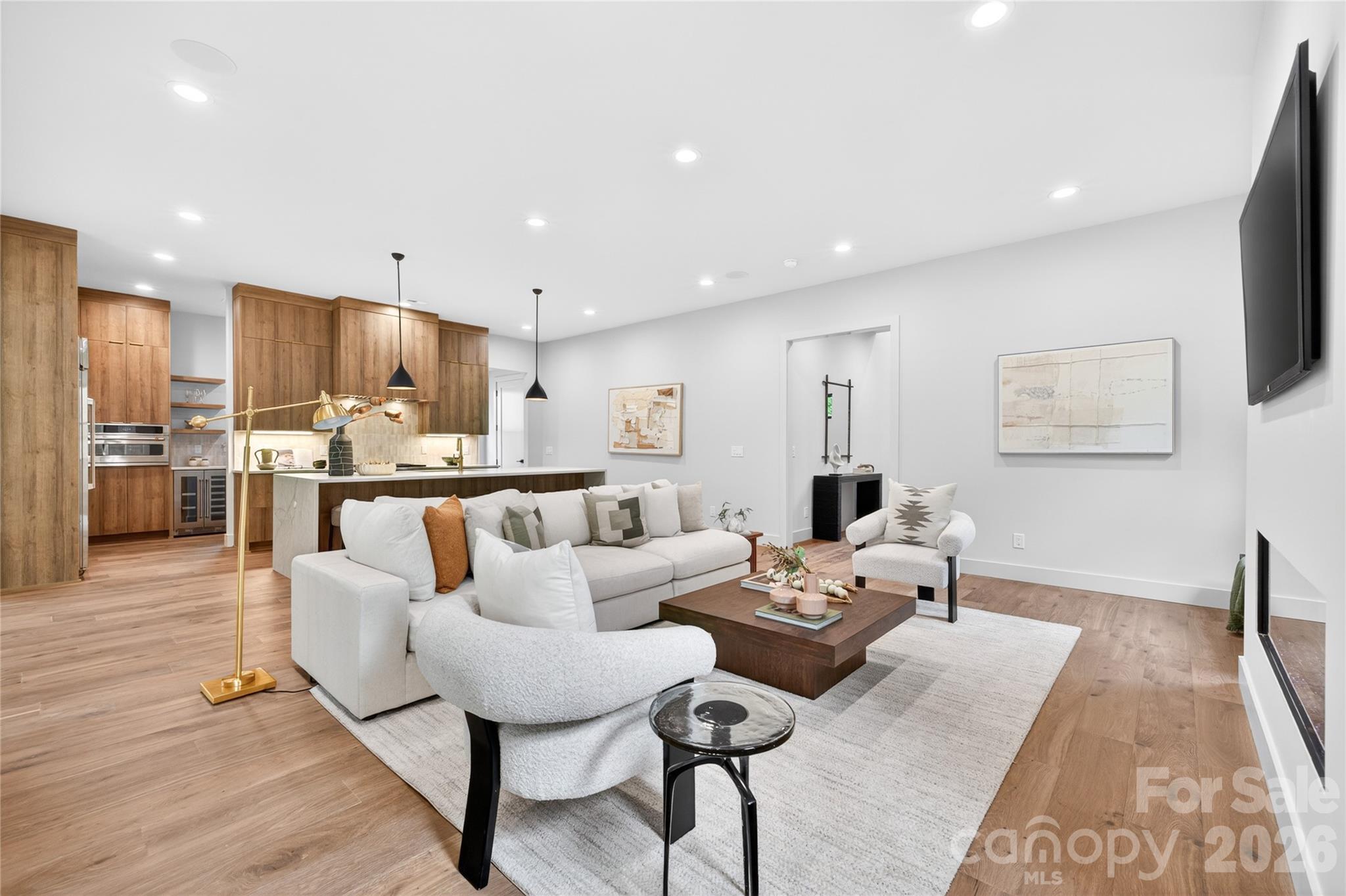 850 Belmont Avenue