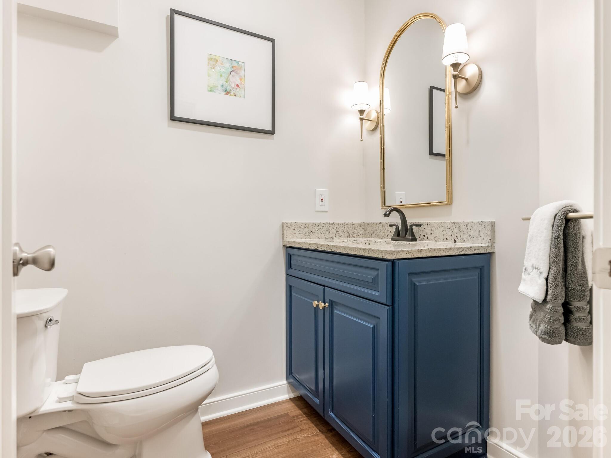 416 Queens Road Unit: 7