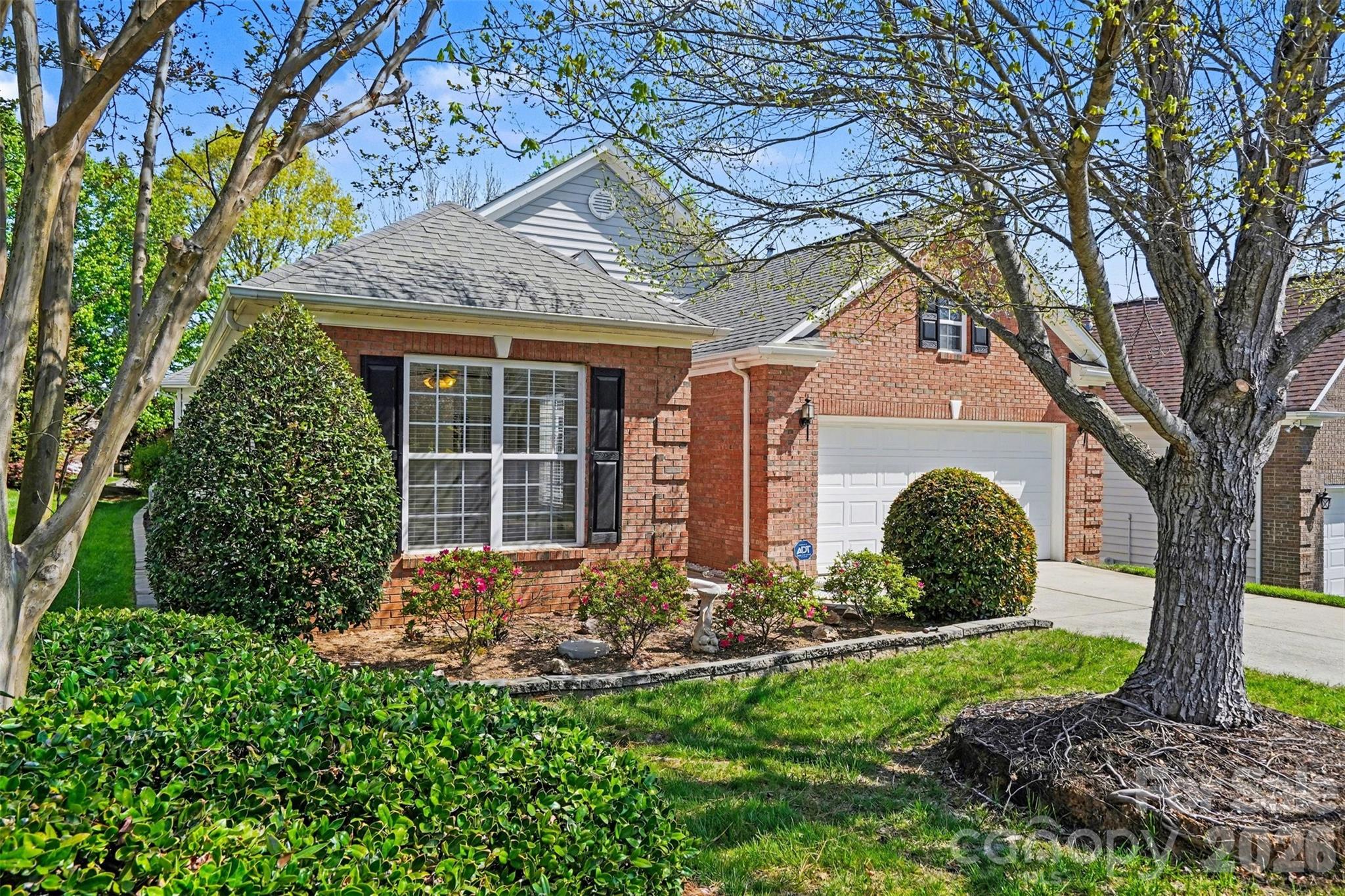 977 Platinum Drive
