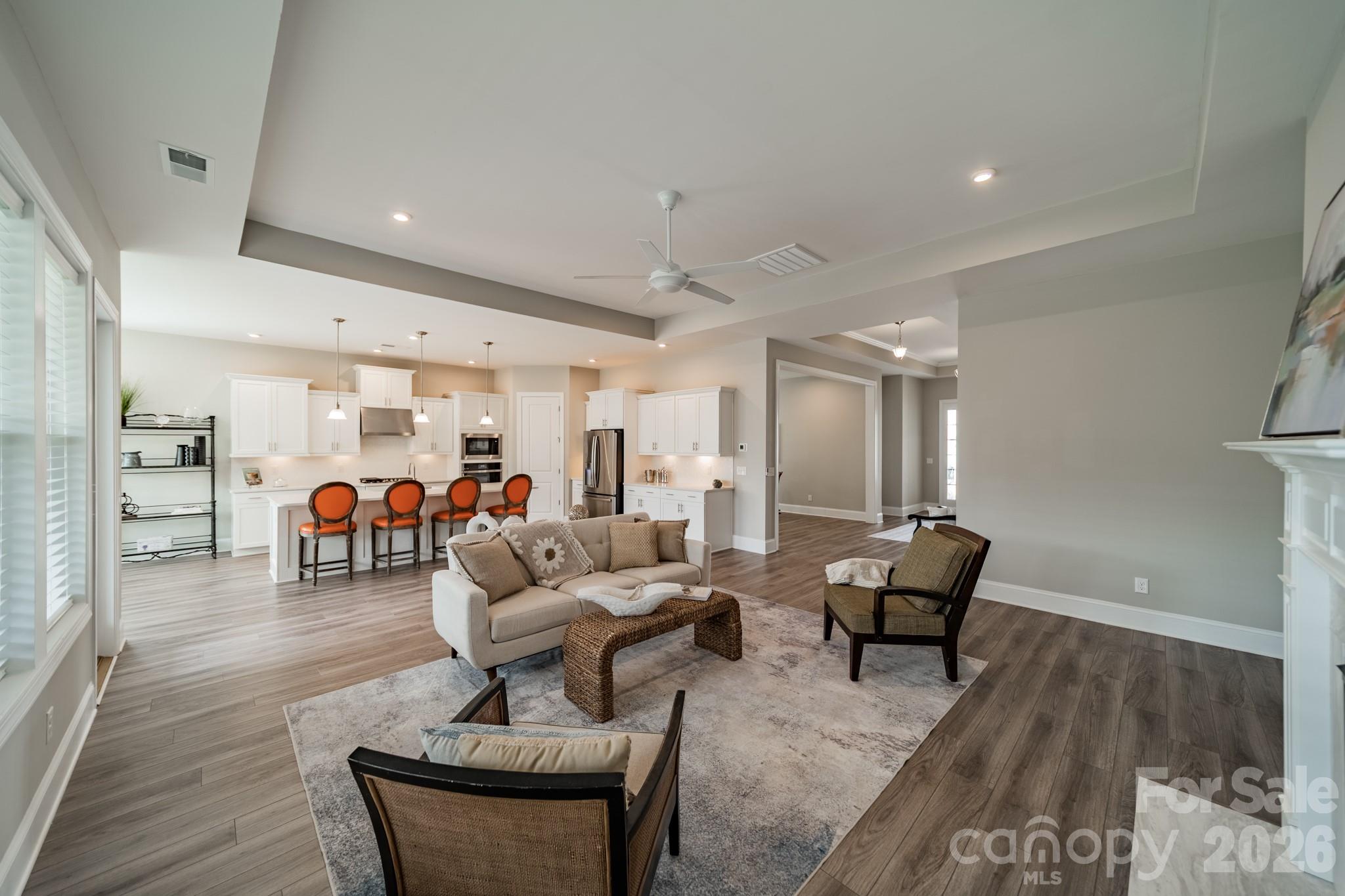 1010 Carlyle Lane