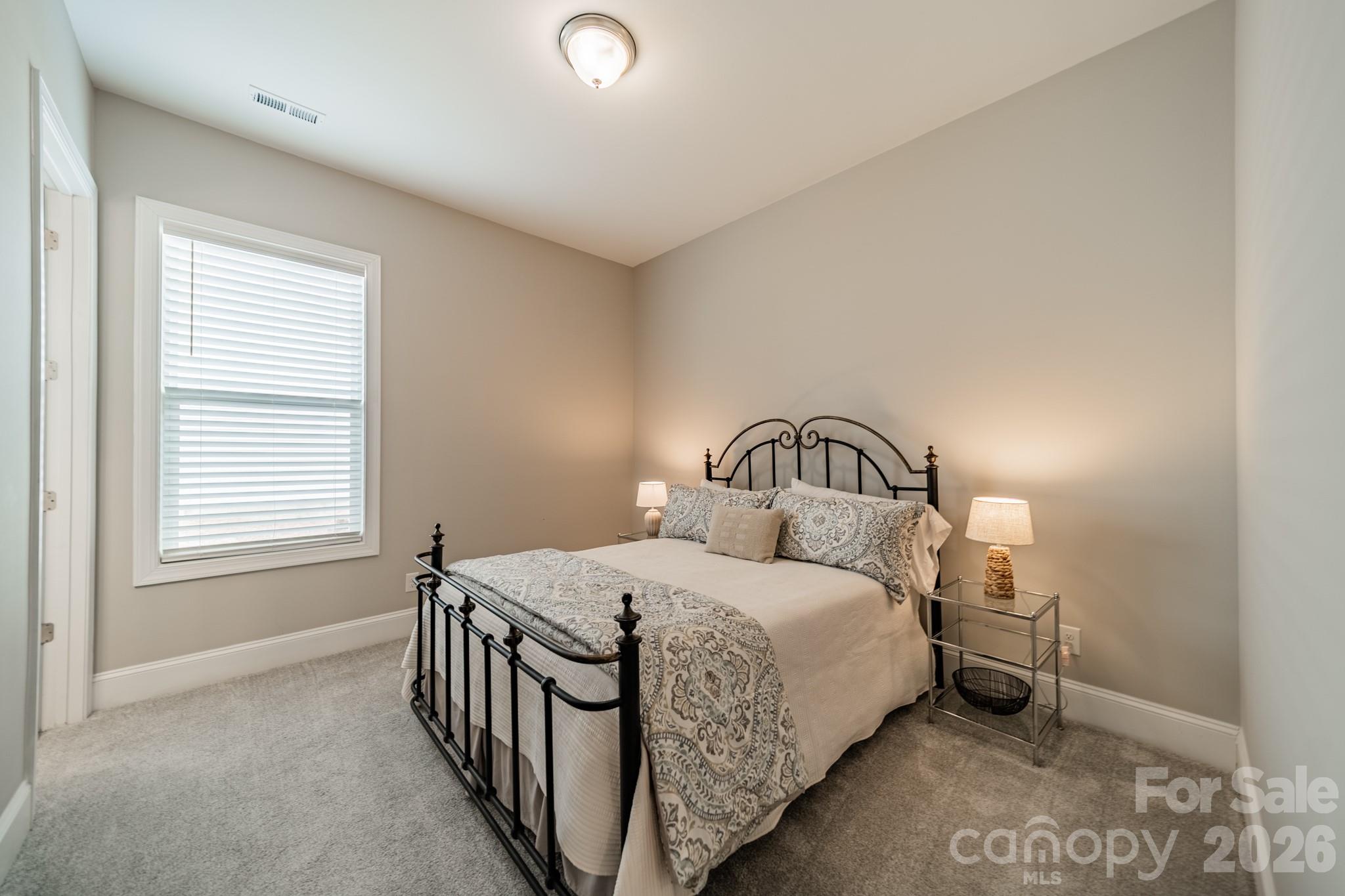 1010 Carlyle Lane