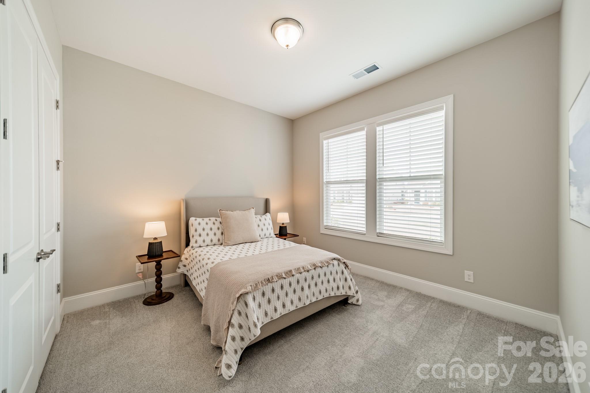 1010 Carlyle Lane