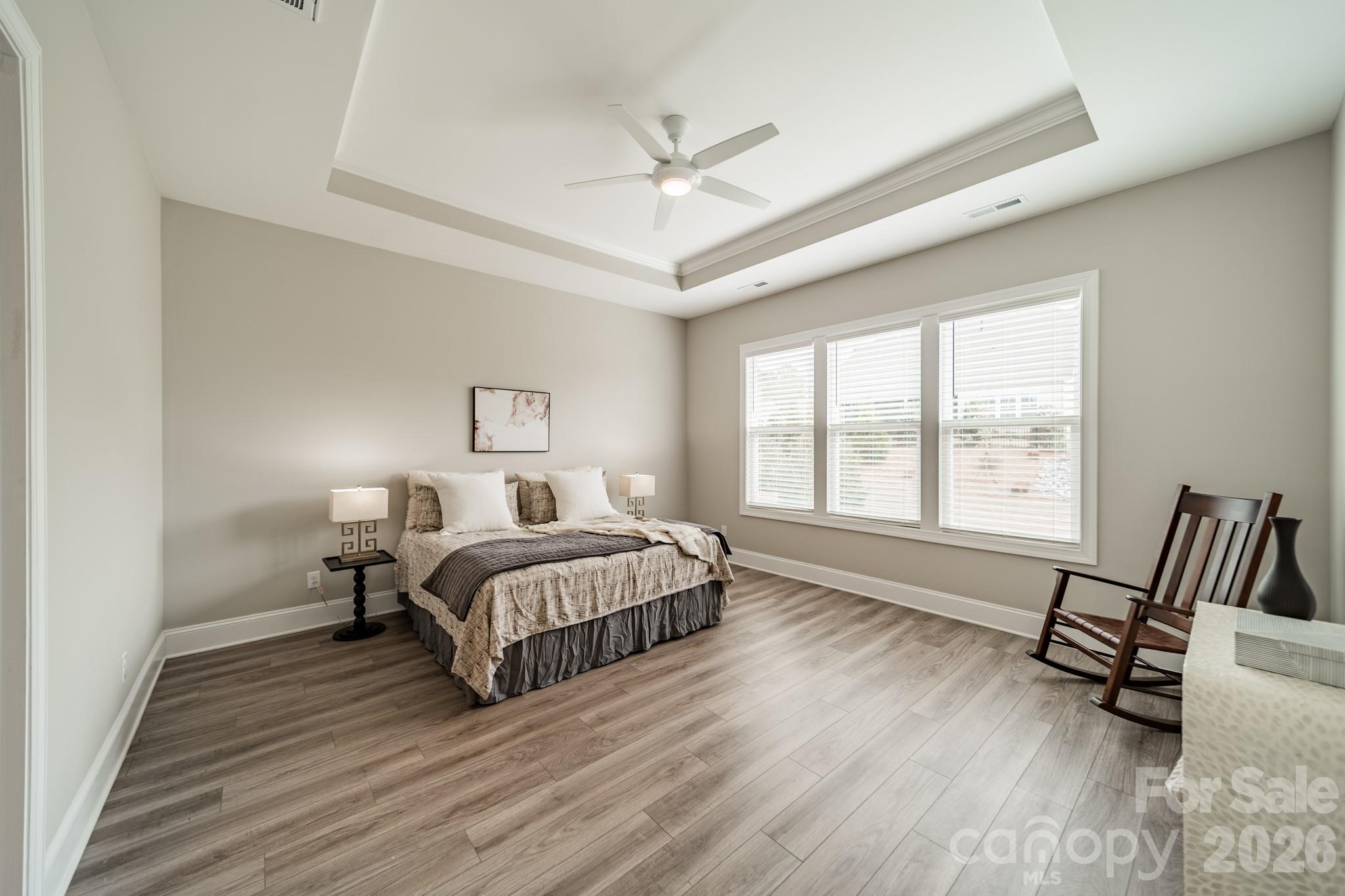 1010 Carlyle Lane