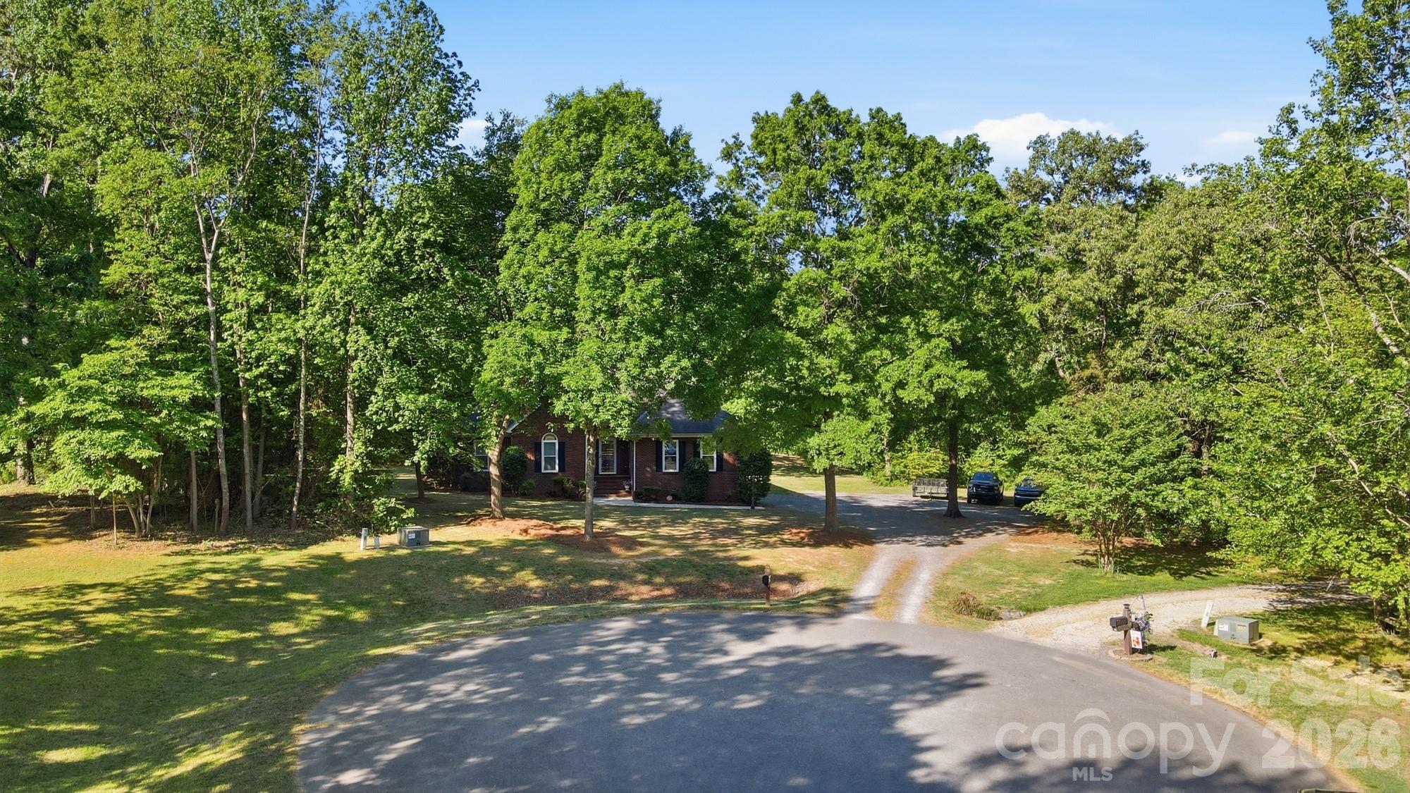 400 Arminius Court