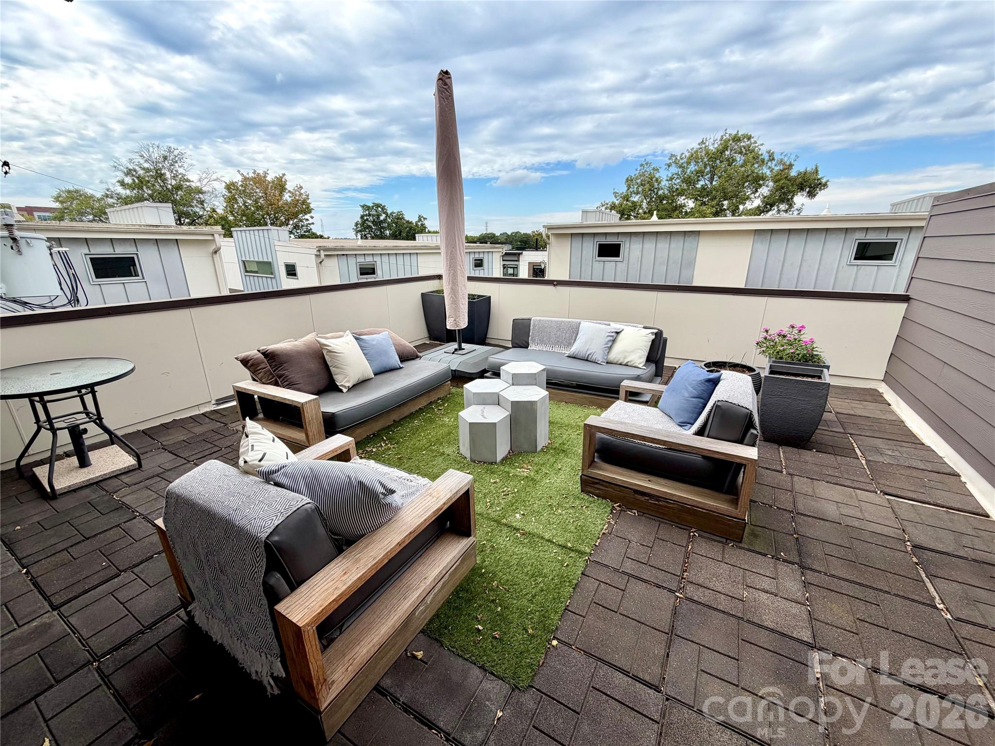 305 Mcninch Street Unit: B