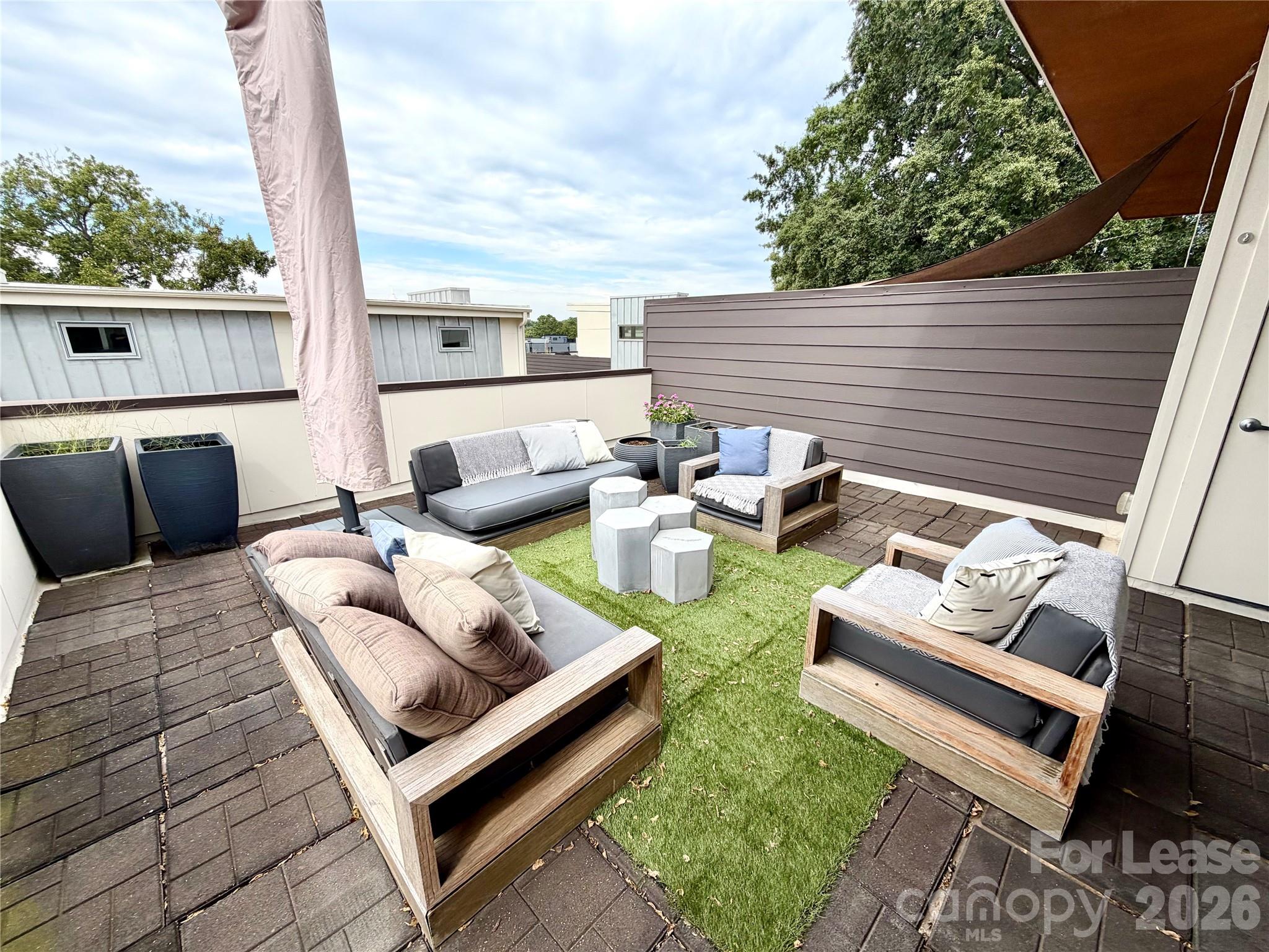 305 Mcninch Street Unit: B