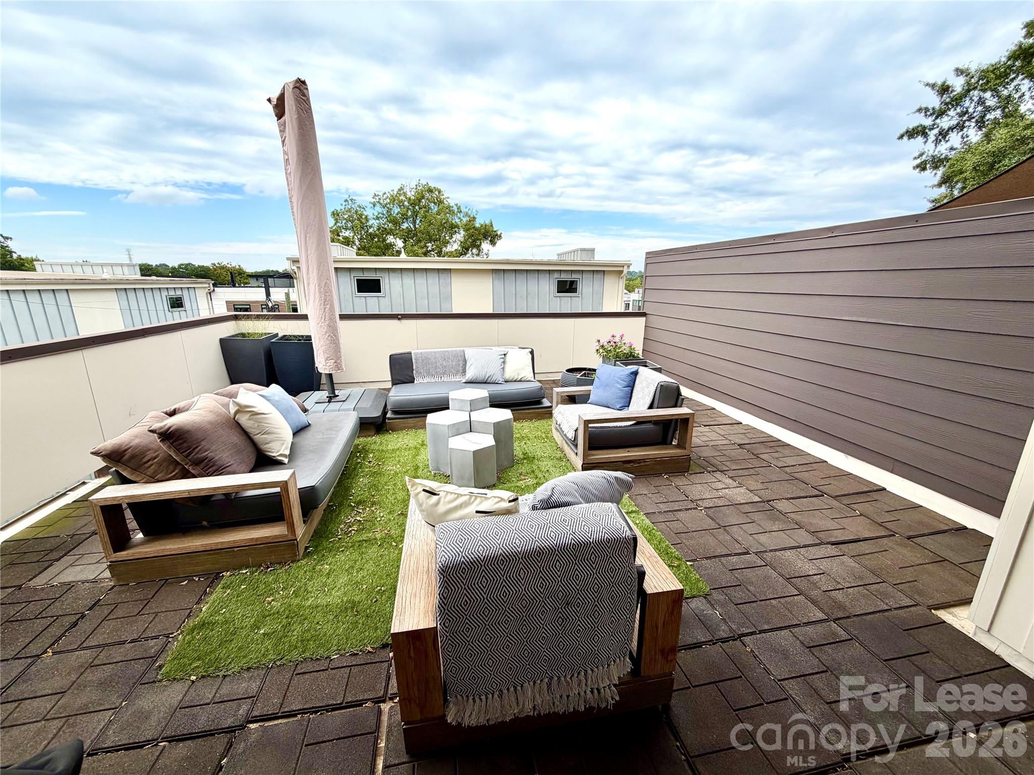 305 Mcninch Street Unit: B
