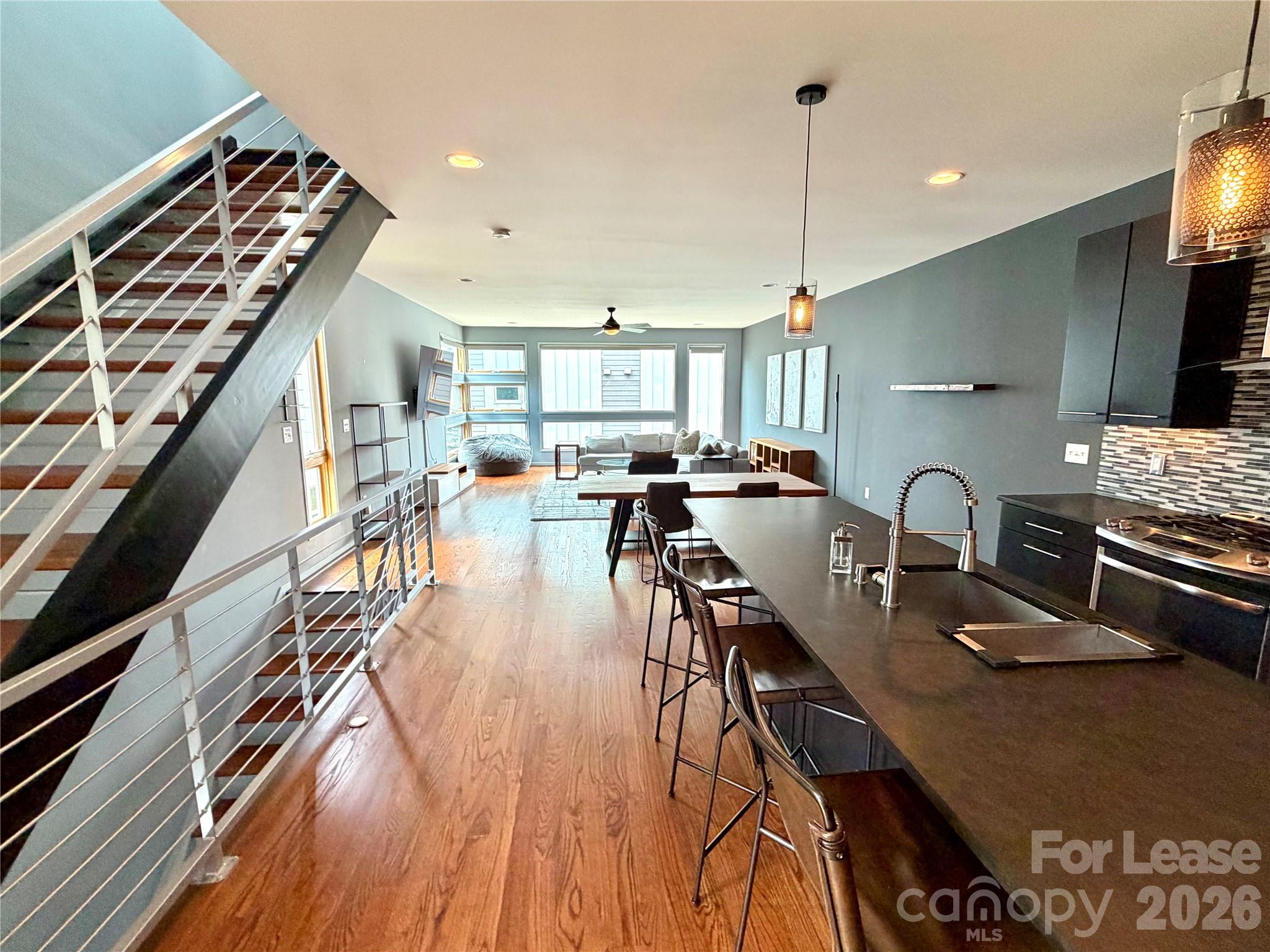 305 Mcninch Street Unit: B