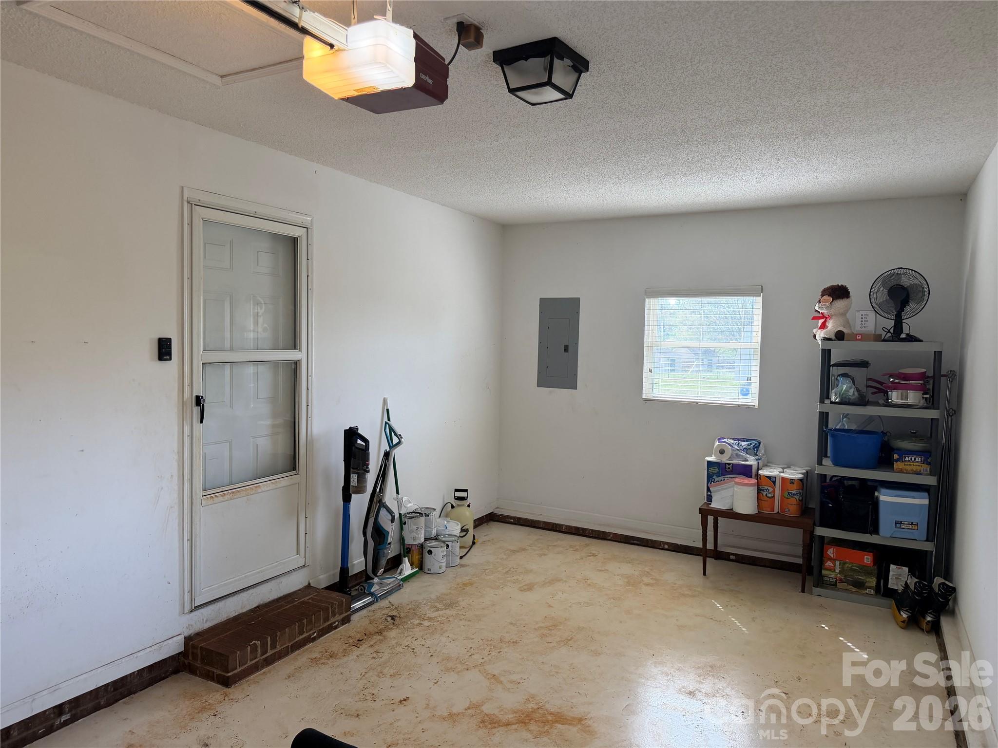 928 Lyndsey Brooke Court