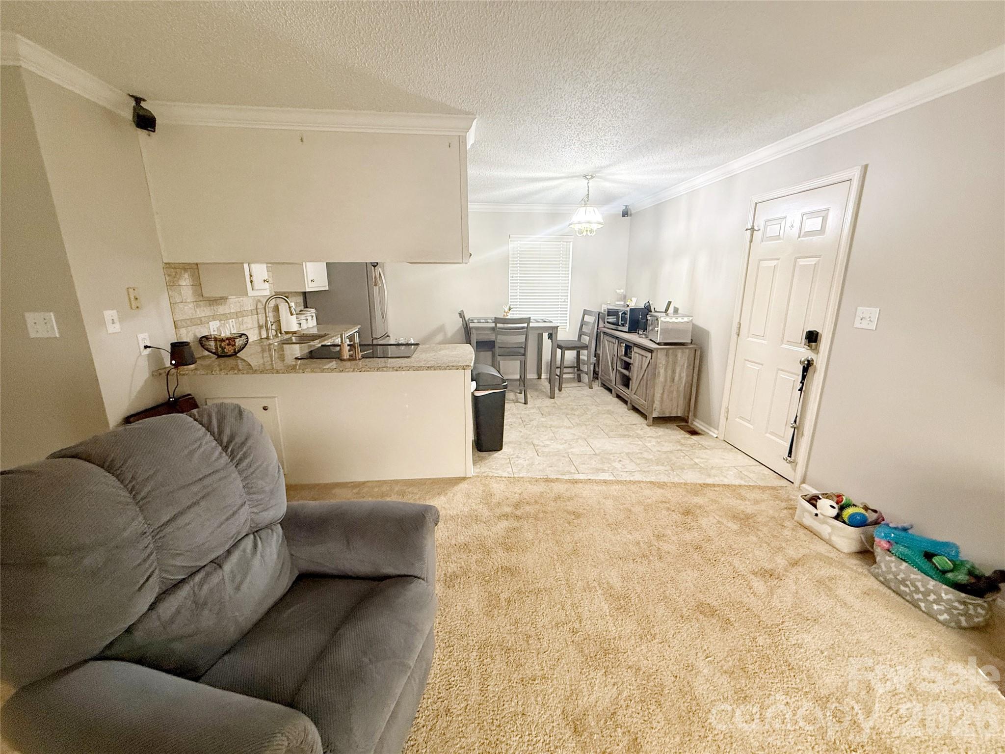 928 Lyndsey Brooke Court