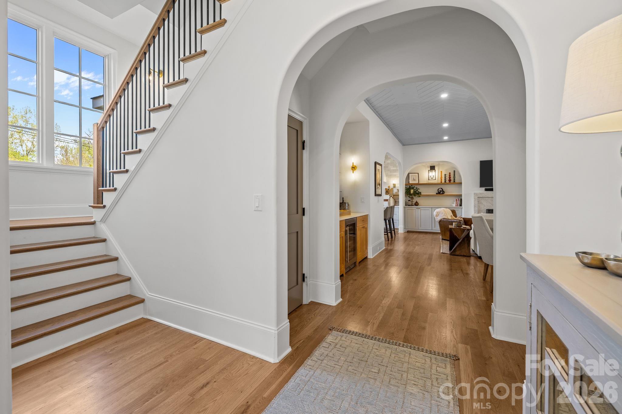 372 Hillside Avenue