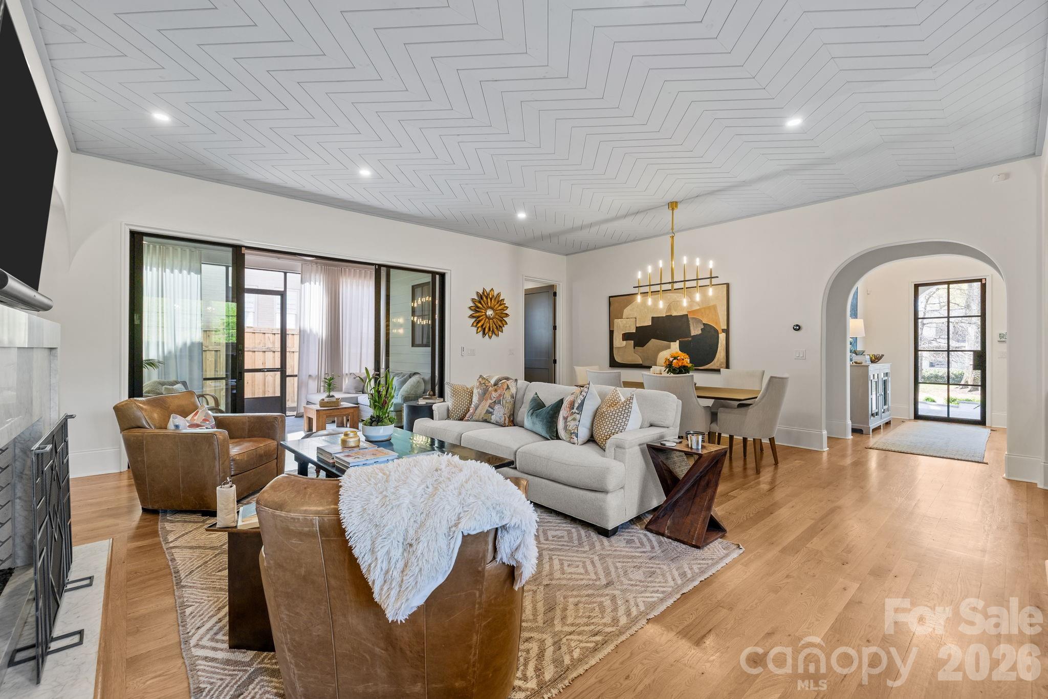 372 Hillside Avenue