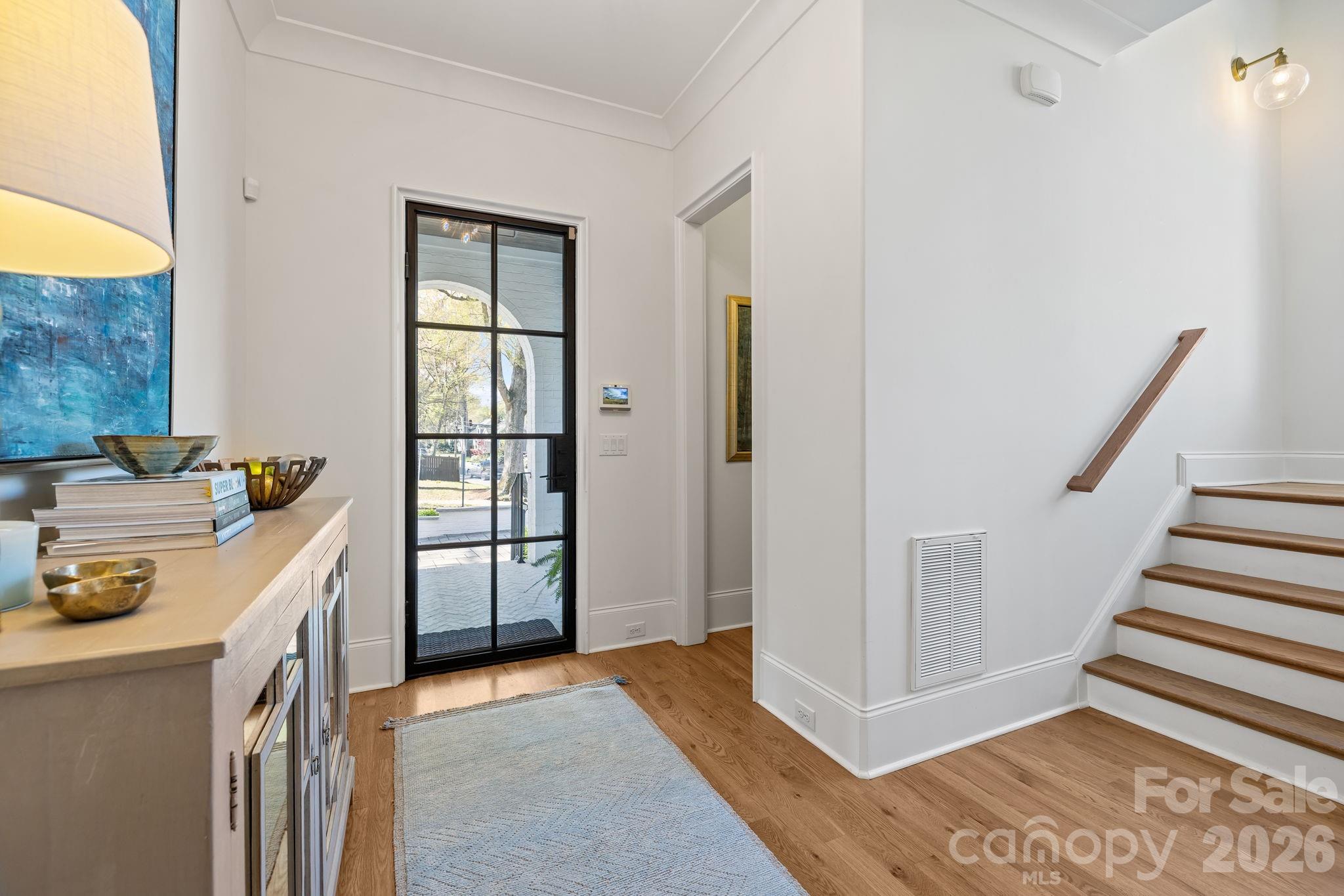 372 Hillside Avenue