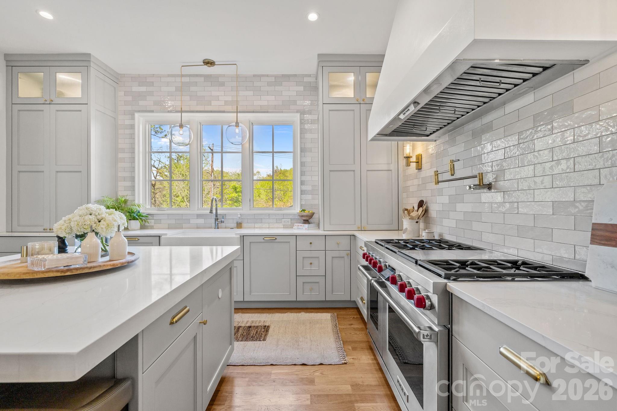 372 Hillside Avenue