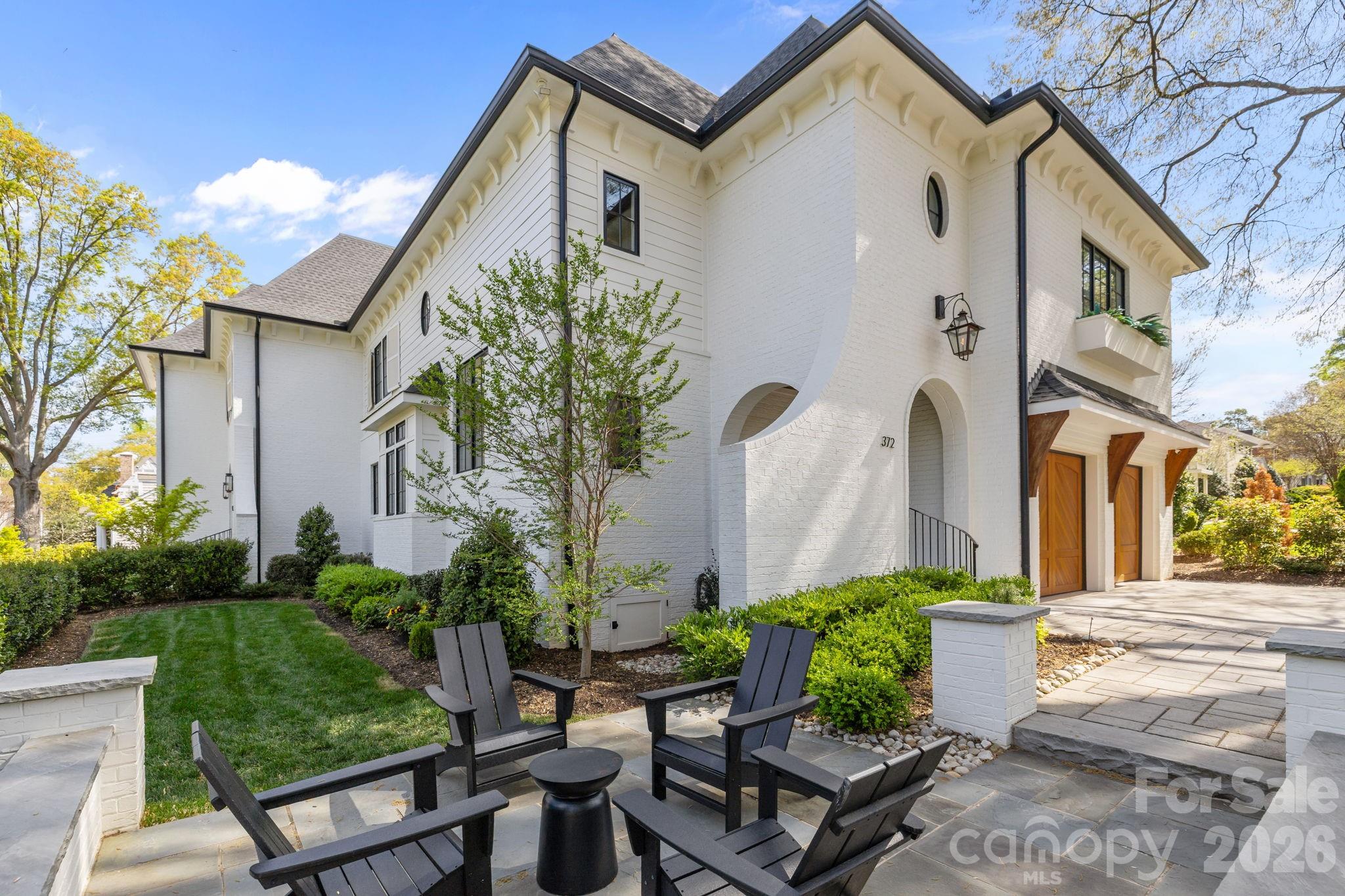 372 Hillside Avenue