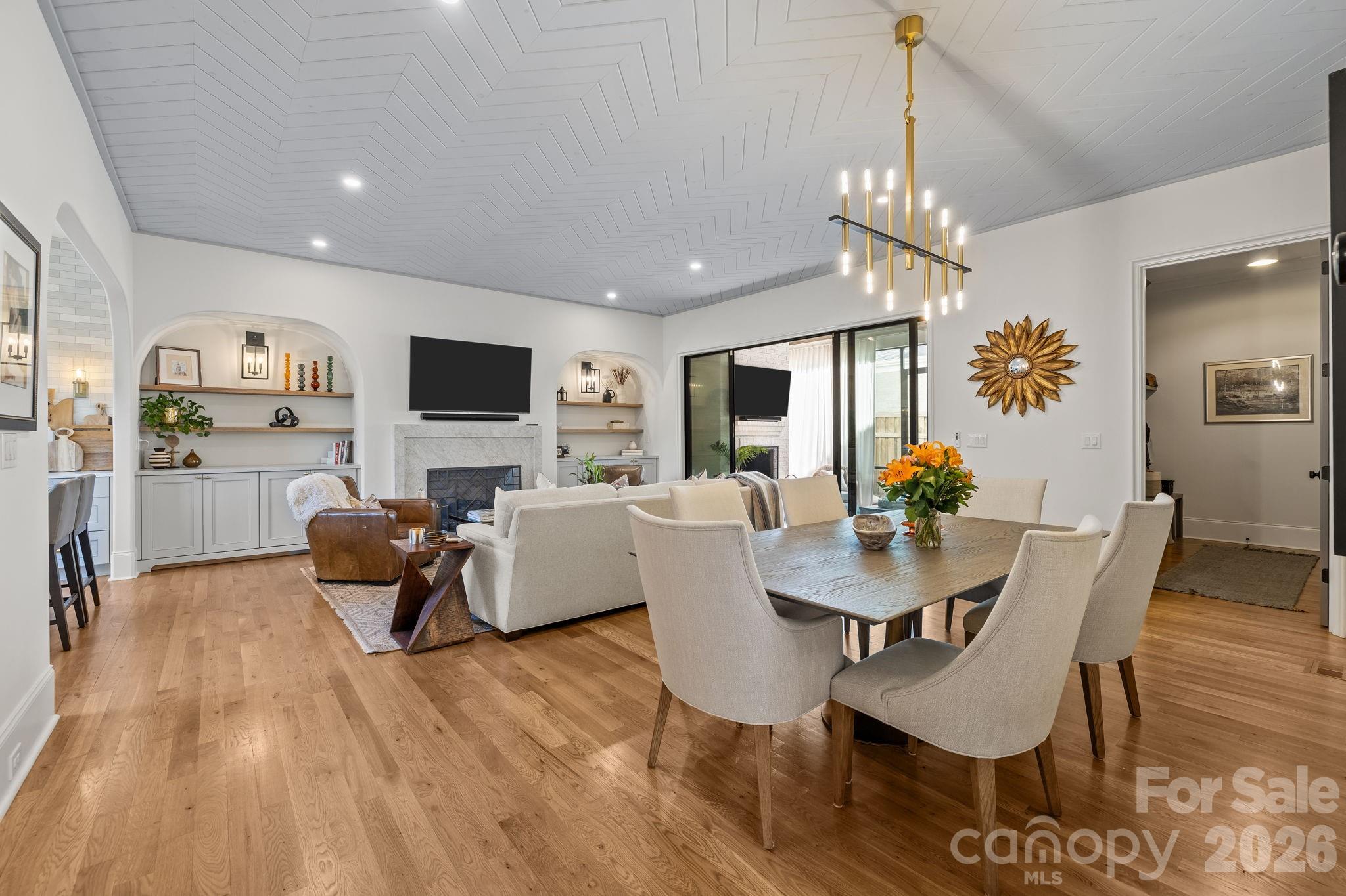 372 Hillside Avenue