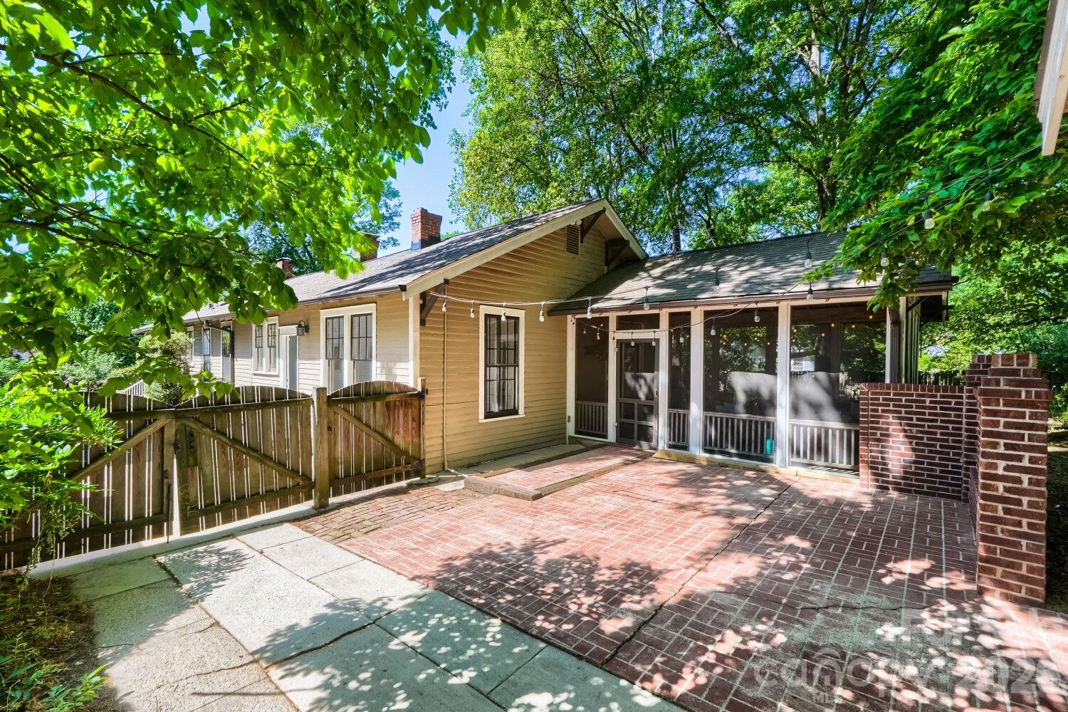1601 Belvedere Avenue