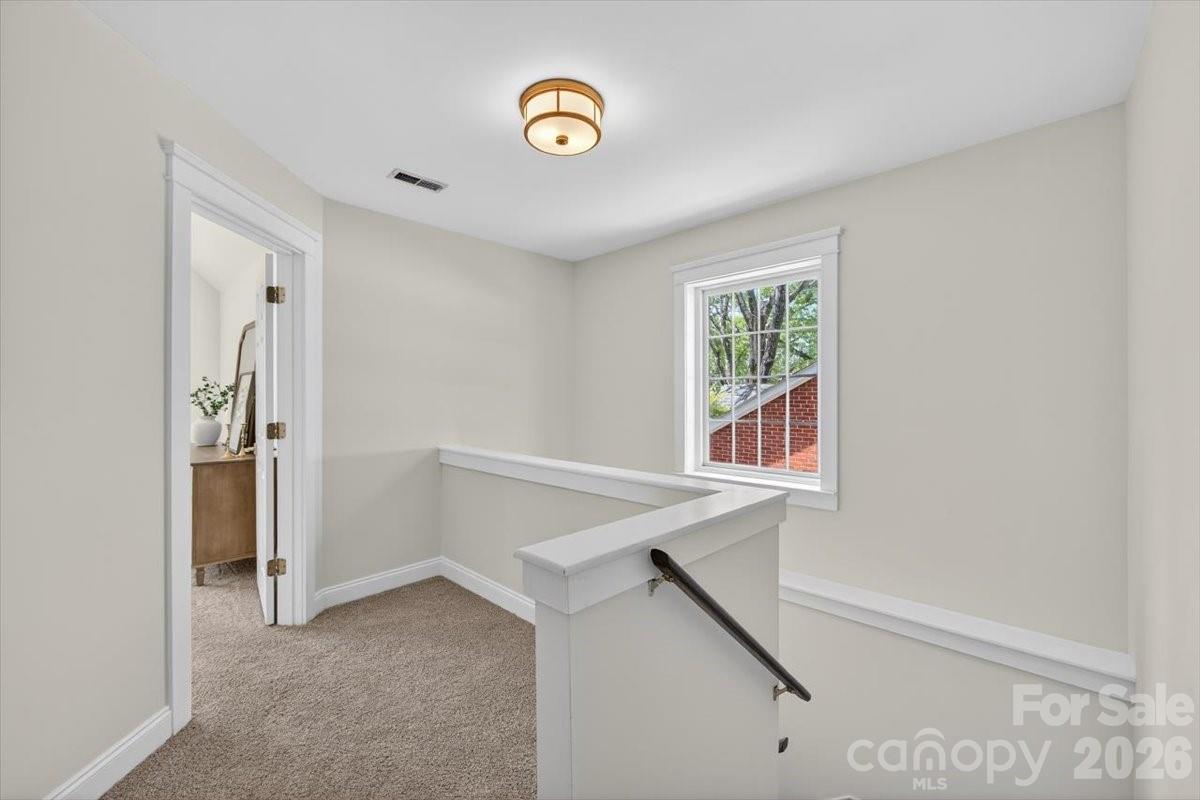 2419 Chesterfield Avenue