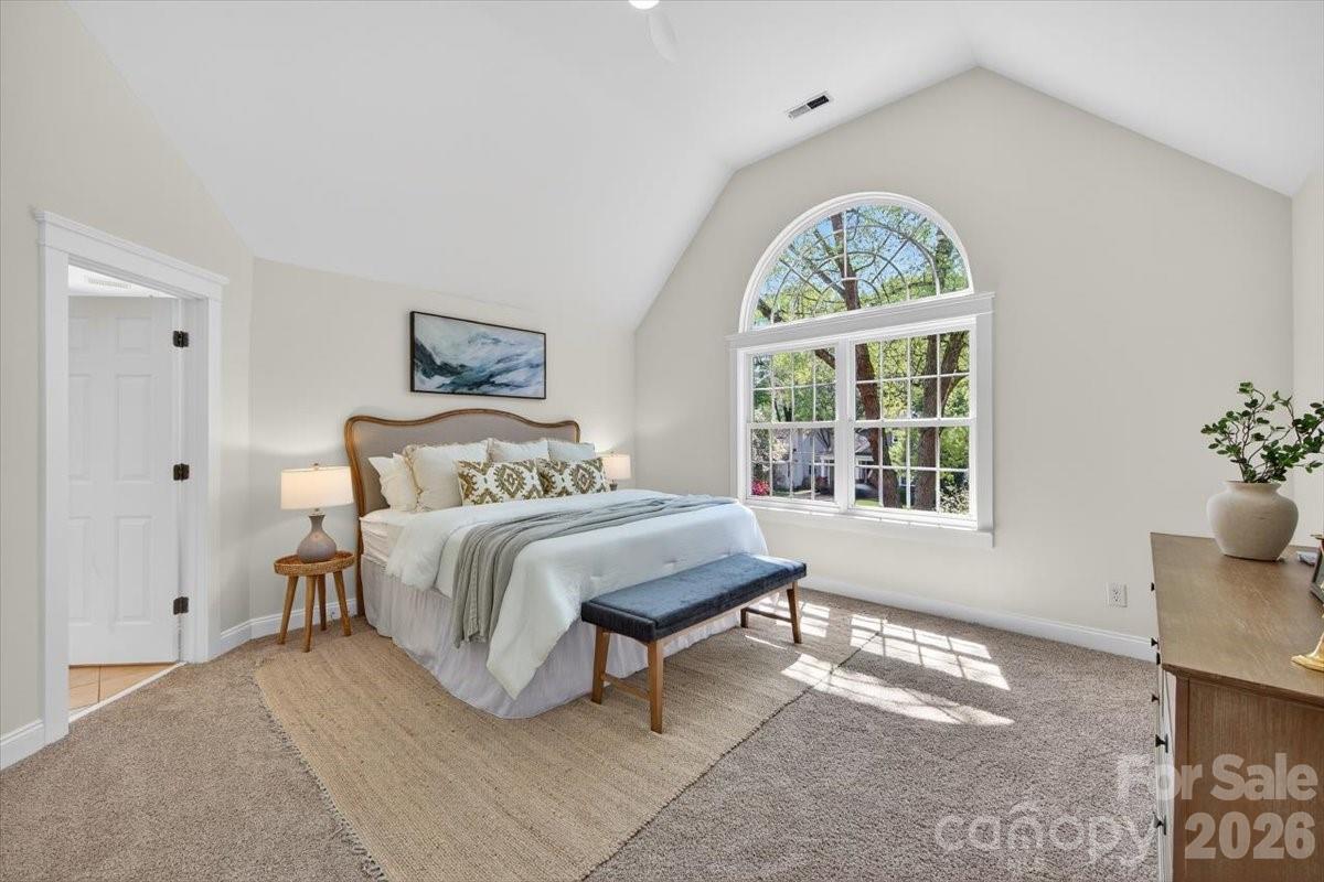 2419 Chesterfield Avenue