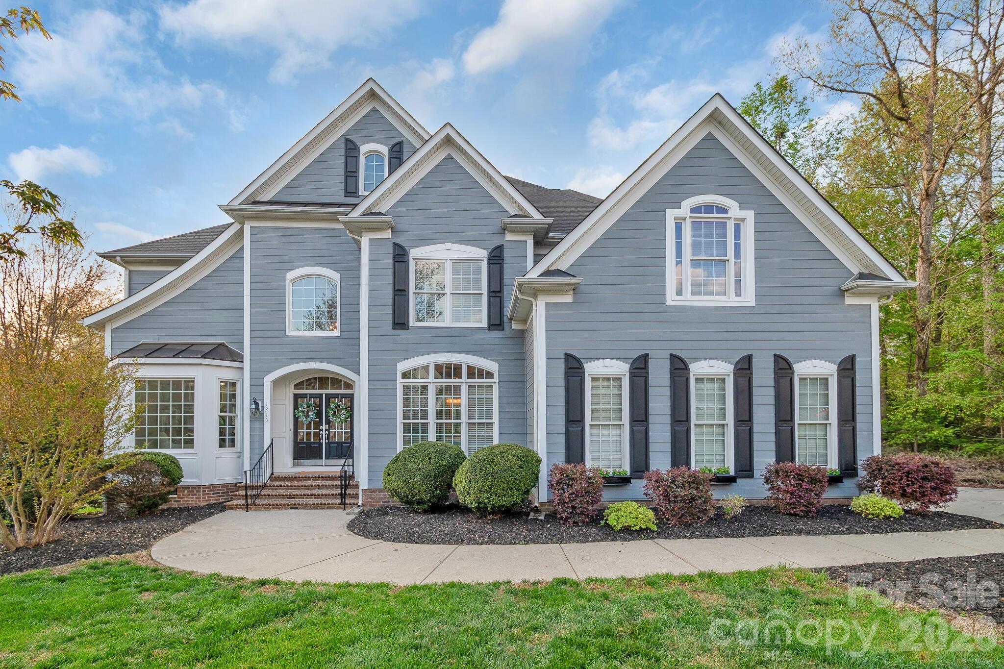 1216 Flat Heads Lane