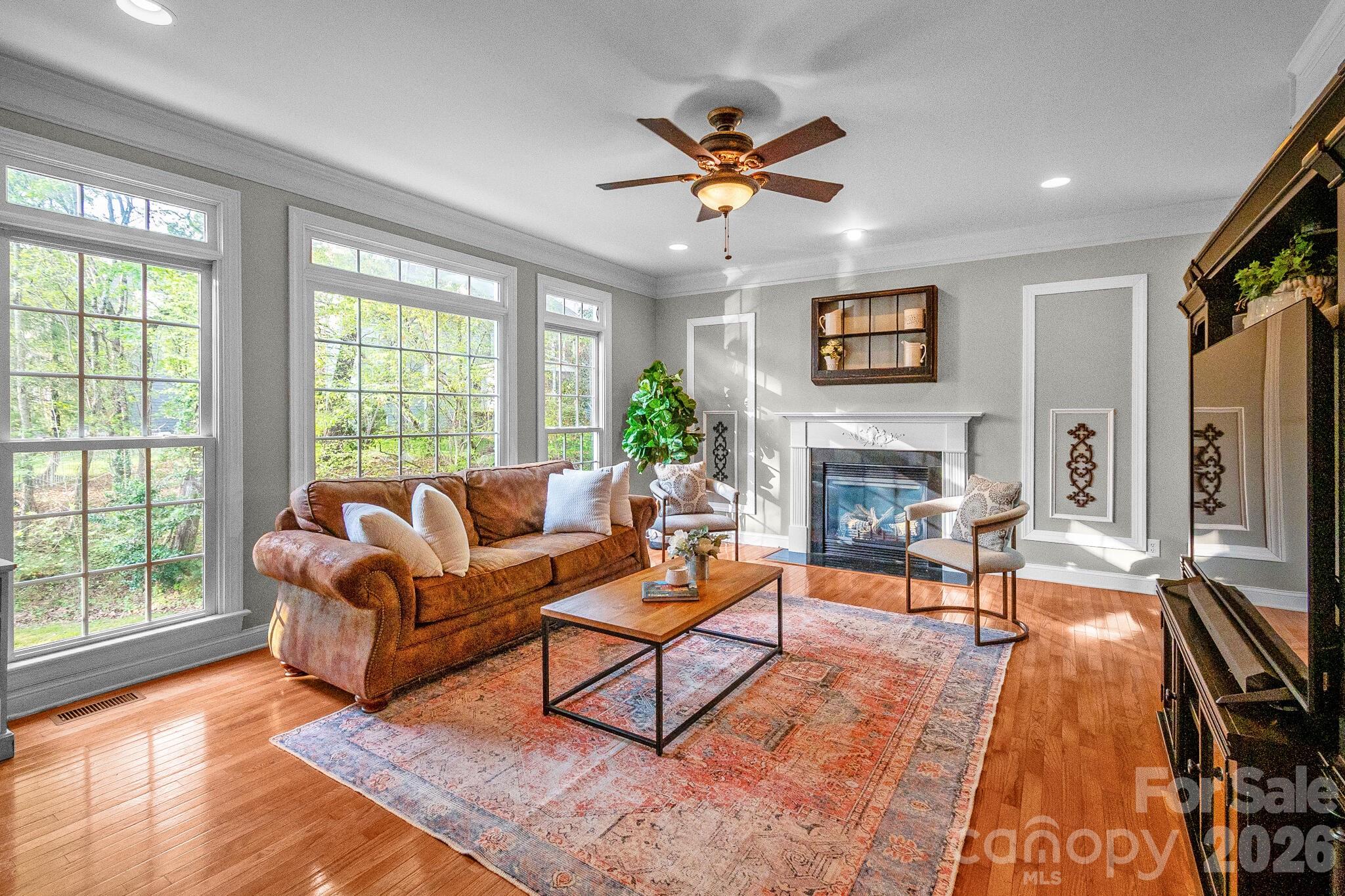 1216 Flat Heads Lane