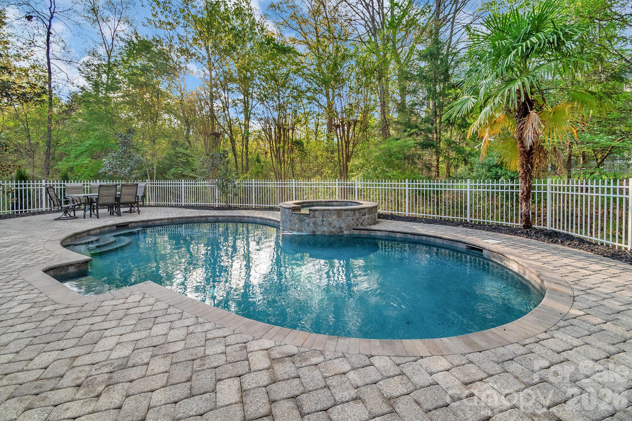 1216 Flat Heads Lane