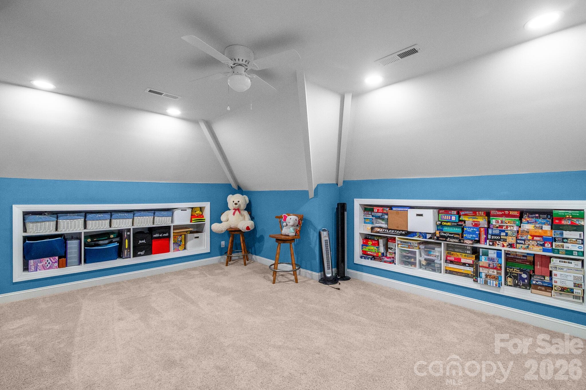 1216 Flat Heads Lane
