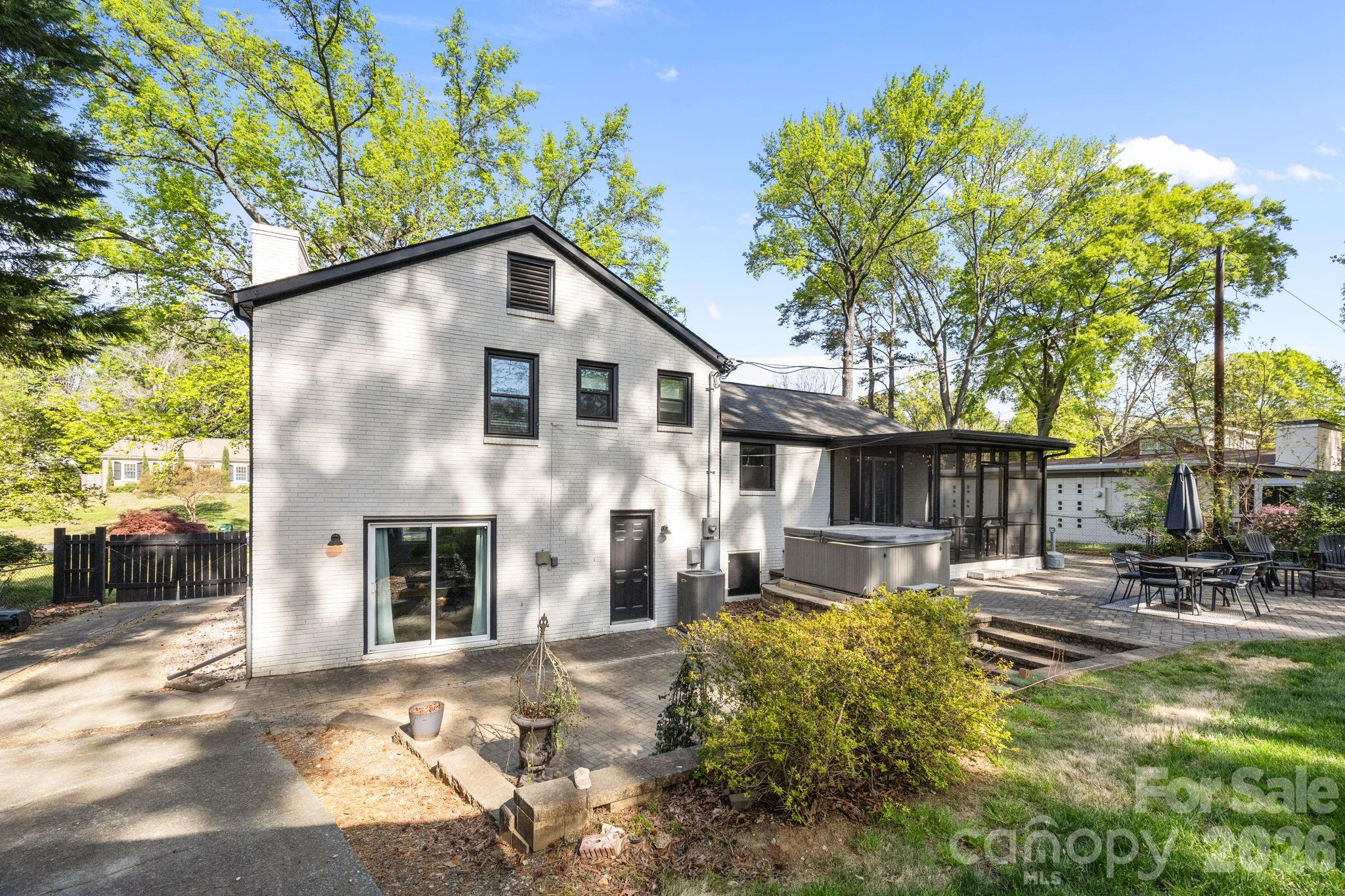 5501 Londonderry Road