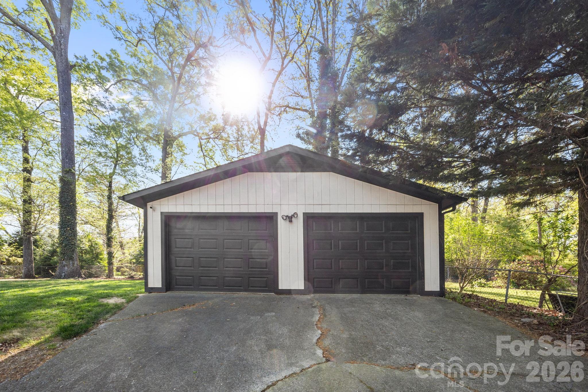 5501 Londonderry Road