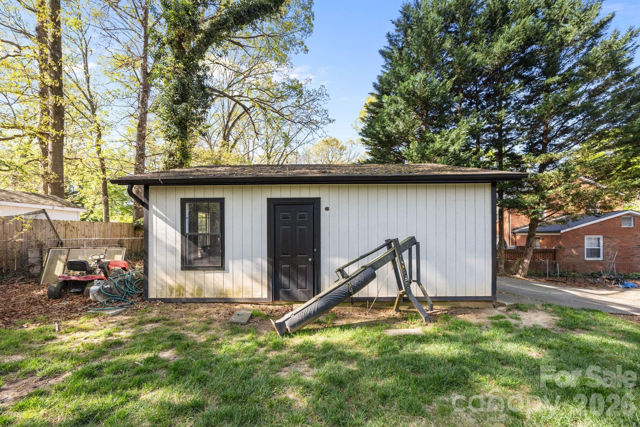 5501 Londonderry Road