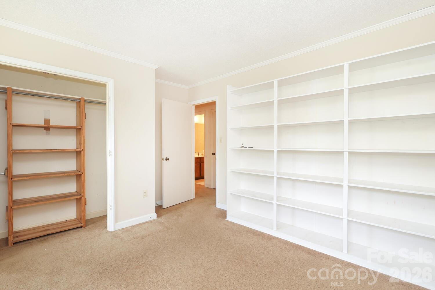 2000 Lawton Bluff Road