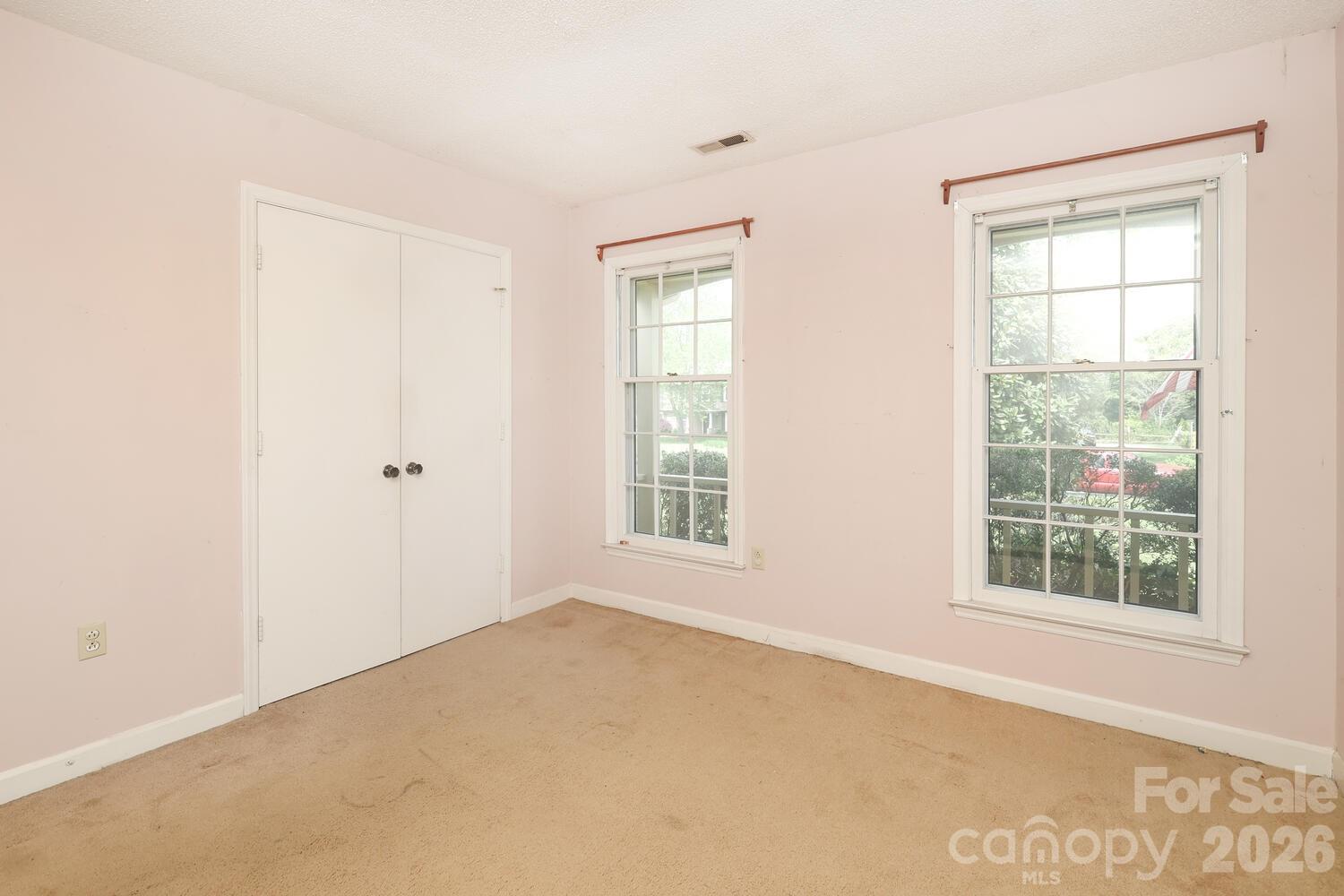 2000 Lawton Bluff Road