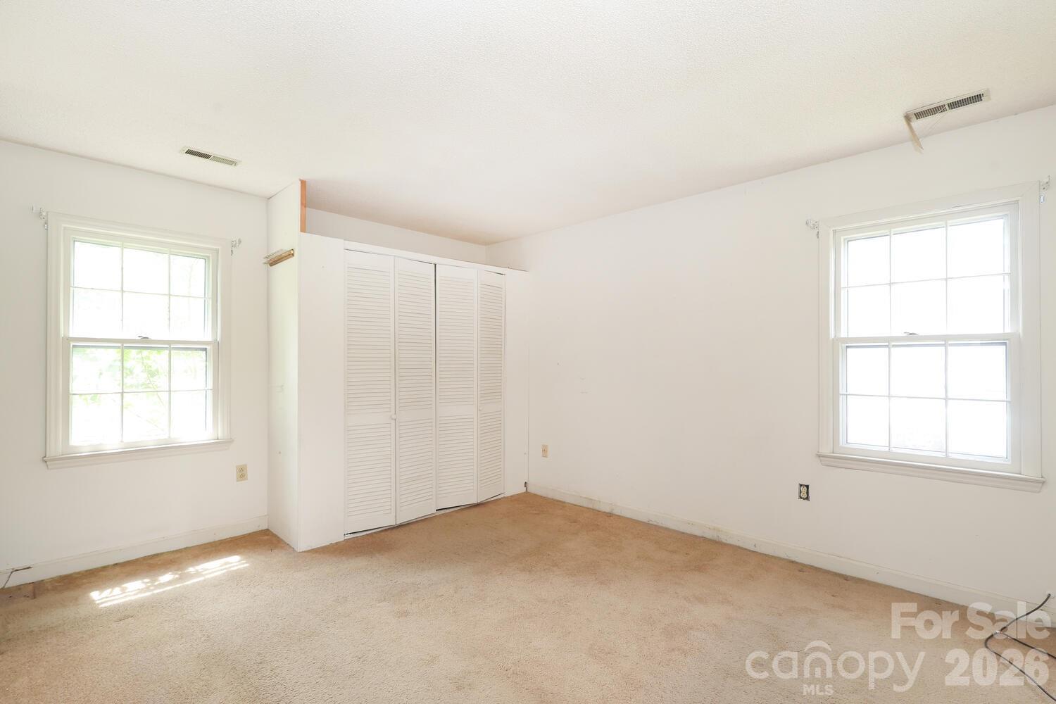 2000 Lawton Bluff Road