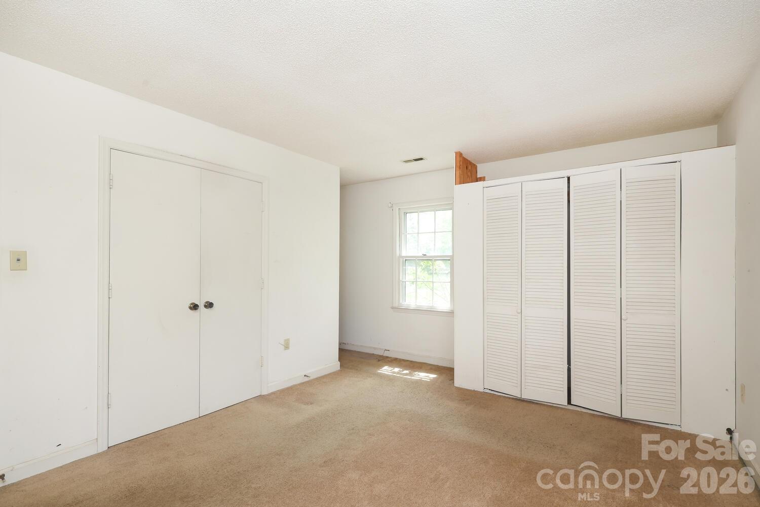 2000 Lawton Bluff Road