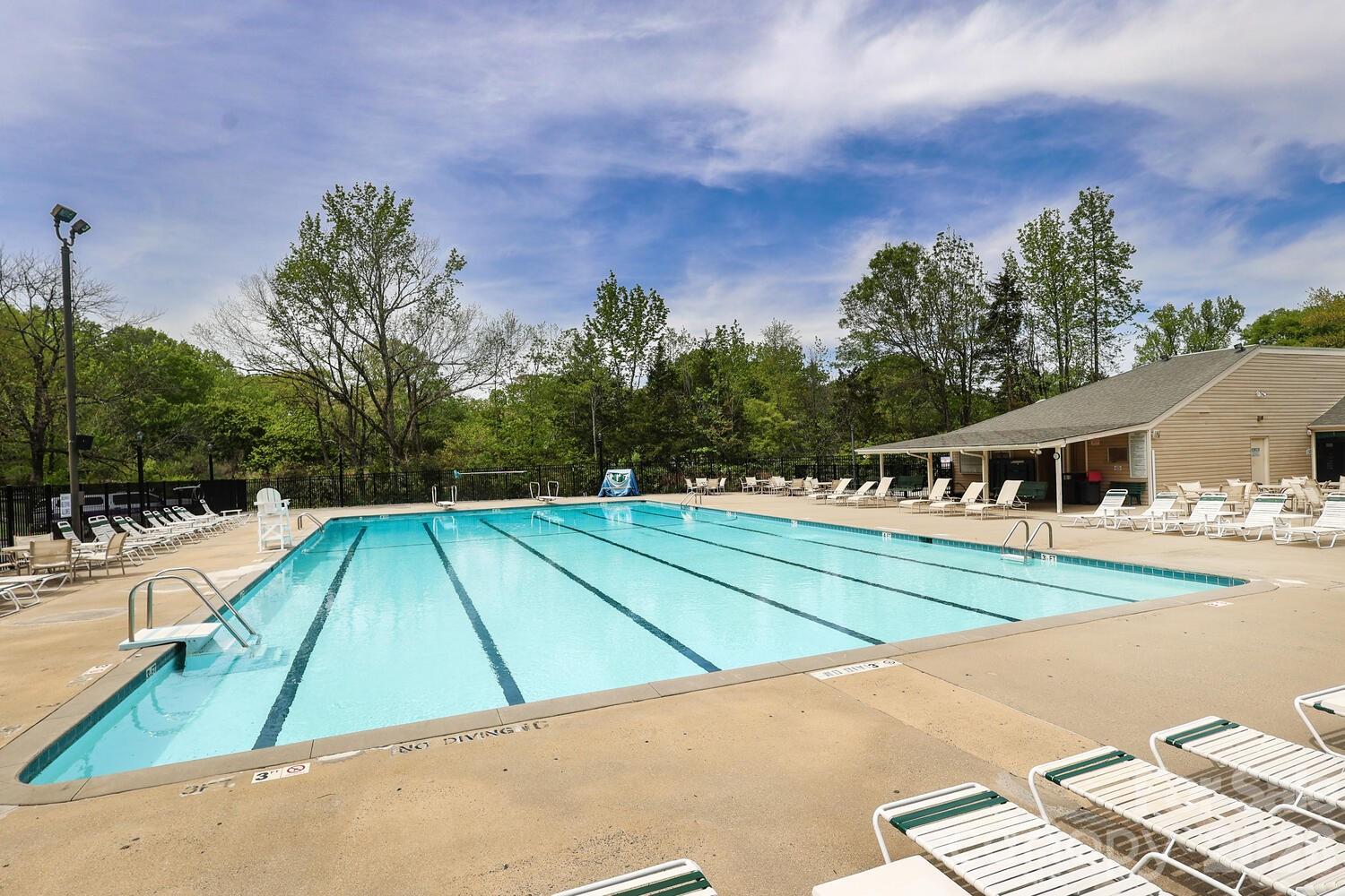 2000 Lawton Bluff Road