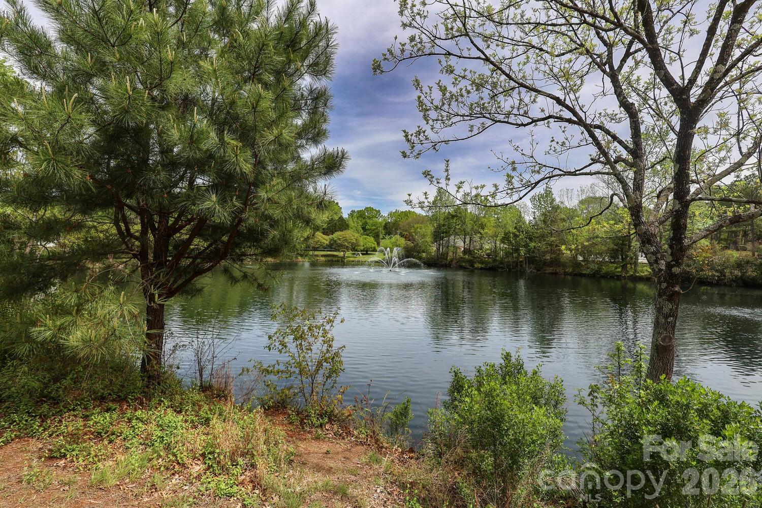 2000 Lawton Bluff Road